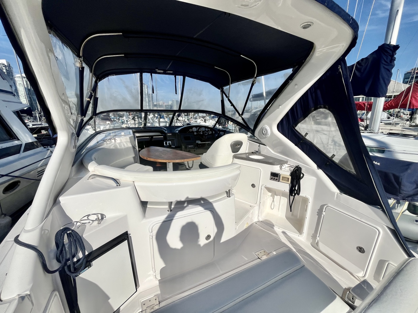 2009 Regal 3060 Window Express