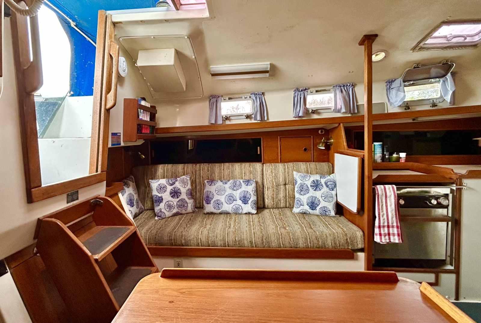 1984 Hinterhoeller Nonsuch 30 Ultra