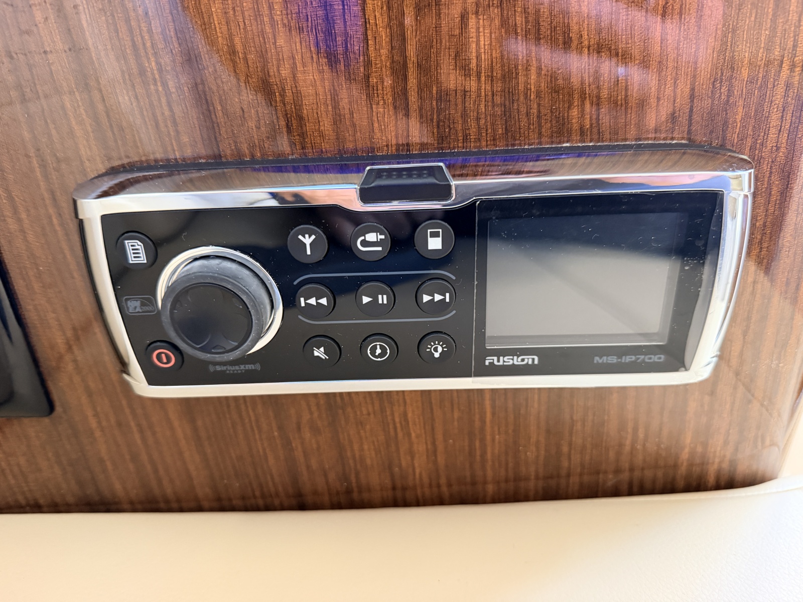 2014 Regal 28 Express