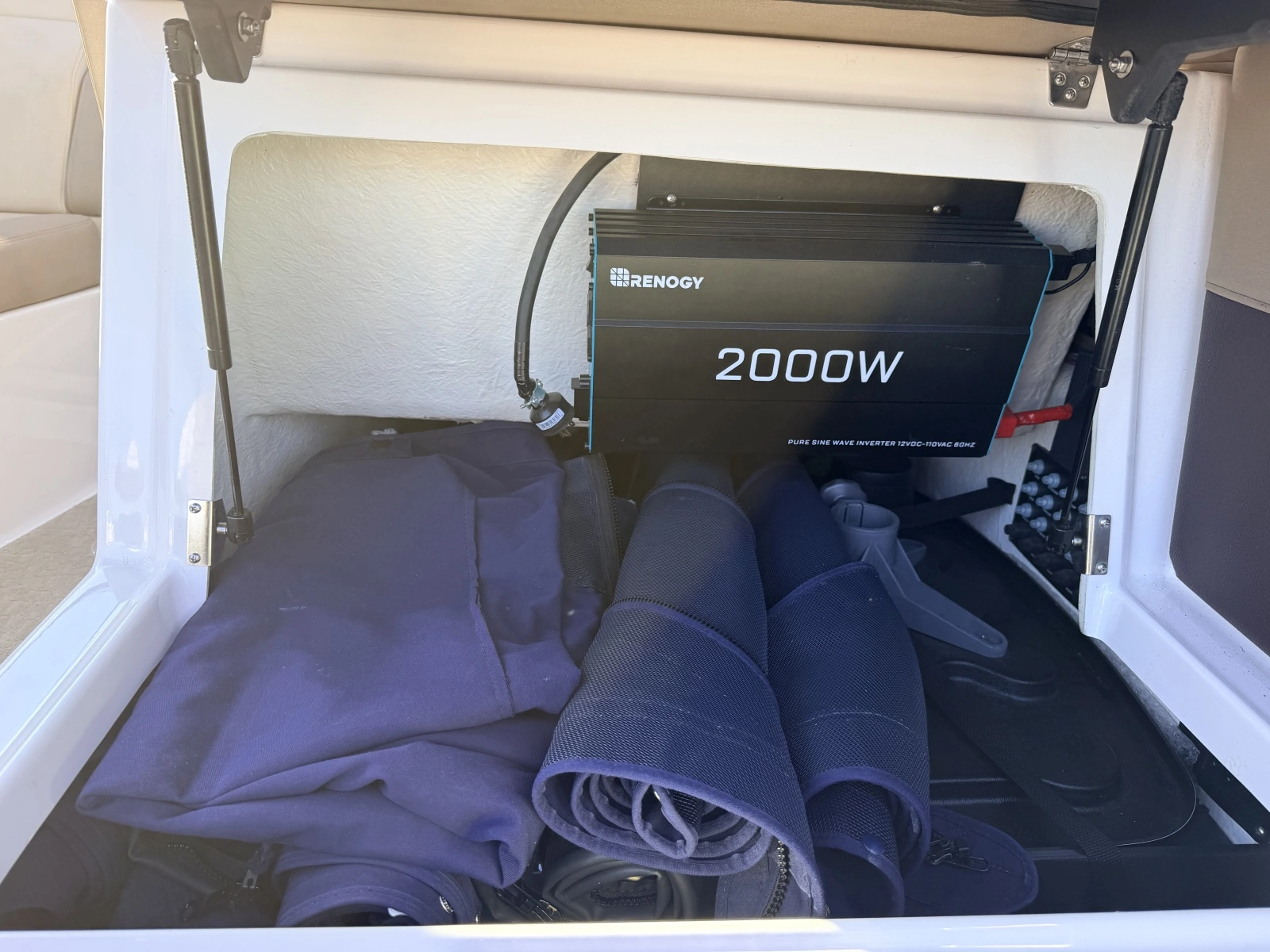 2014 Regal 28 Express