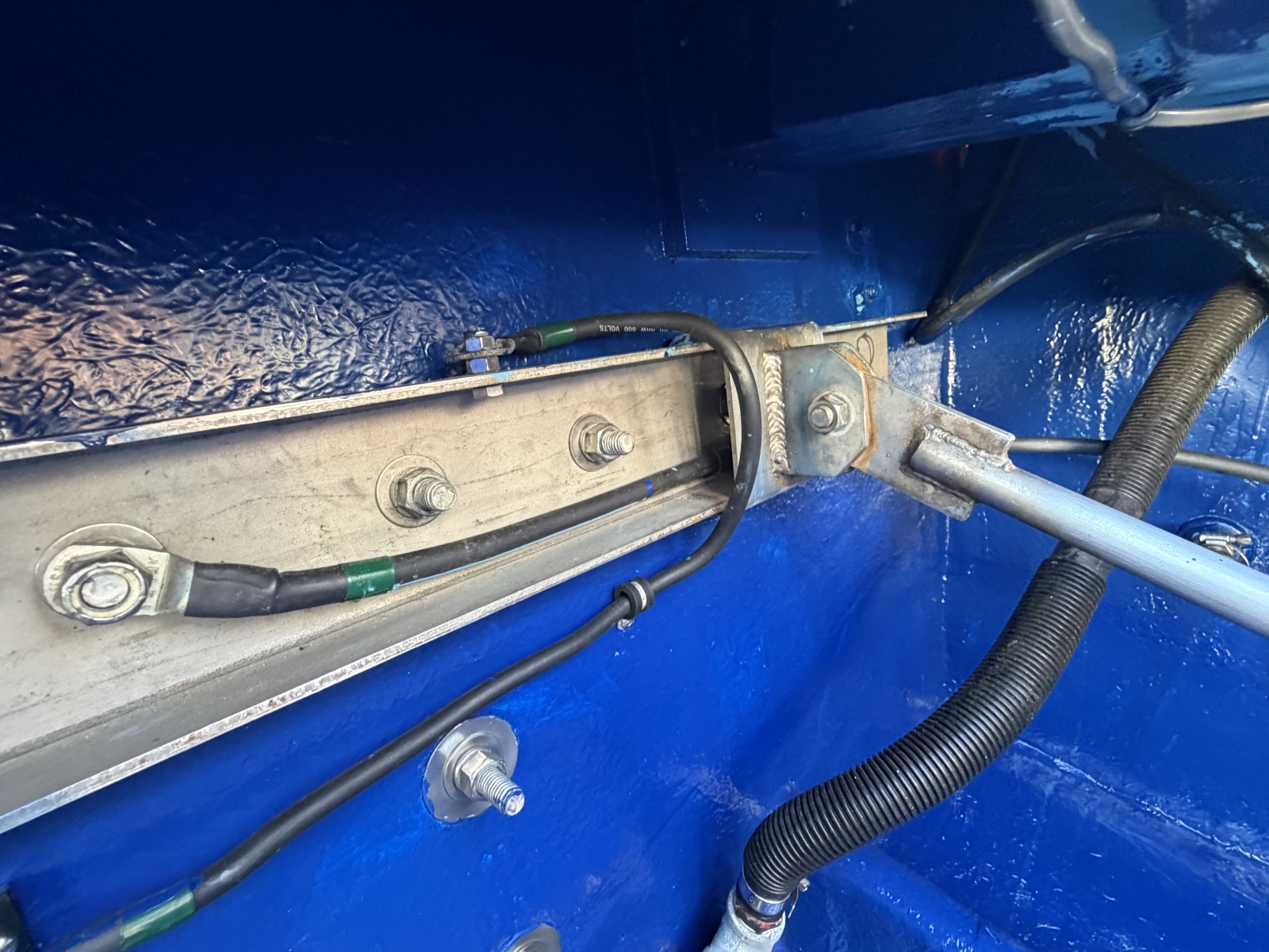 1974 Fiberform Sportfisher 31