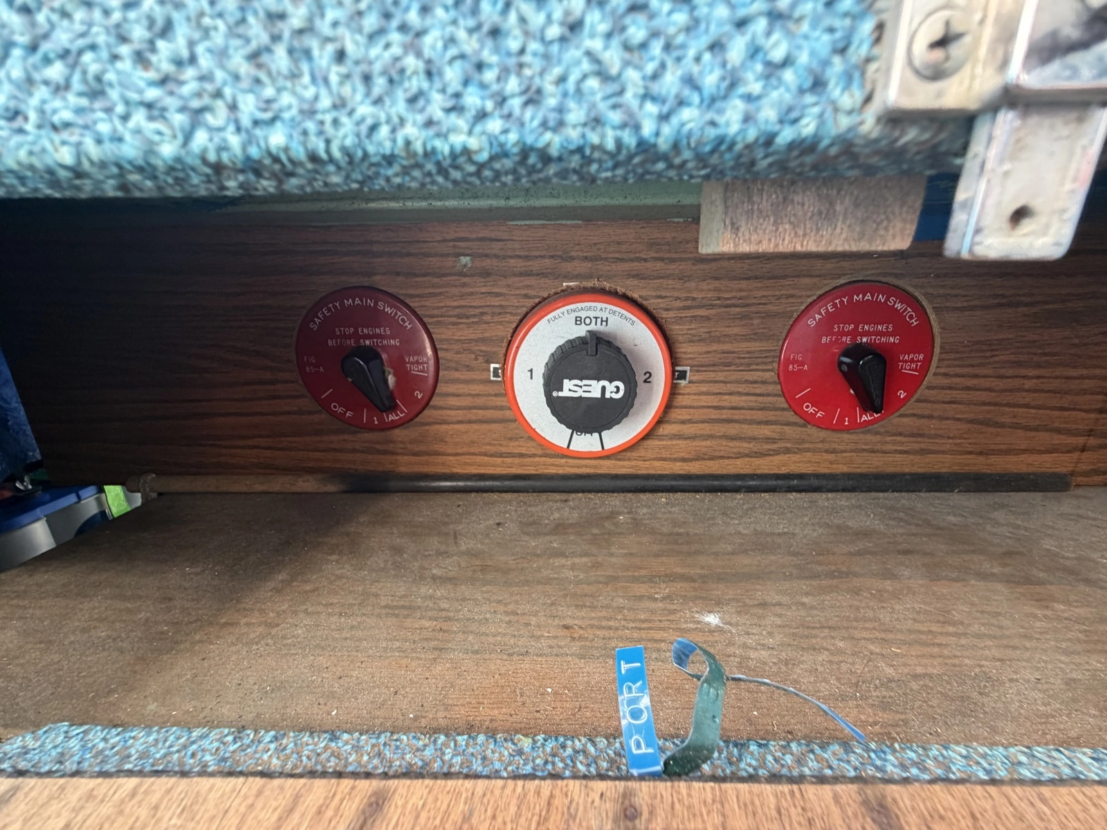 1974 Fiberform Sportfisher 31