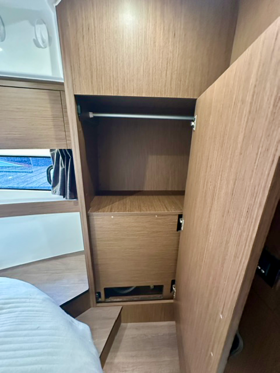 2024 Beneteau  Antares 11 Fly