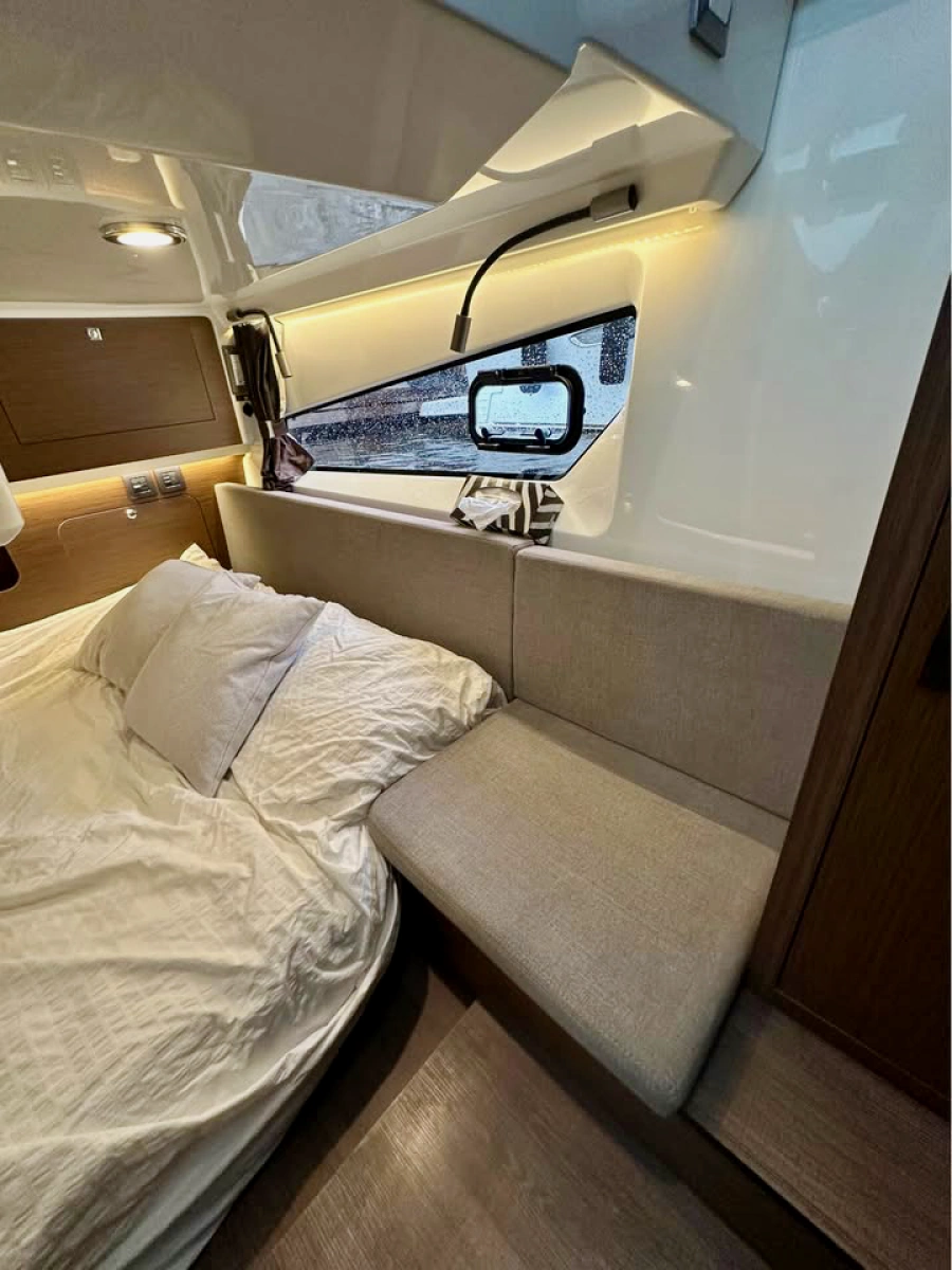 2024 Beneteau  Antares 11 Fly