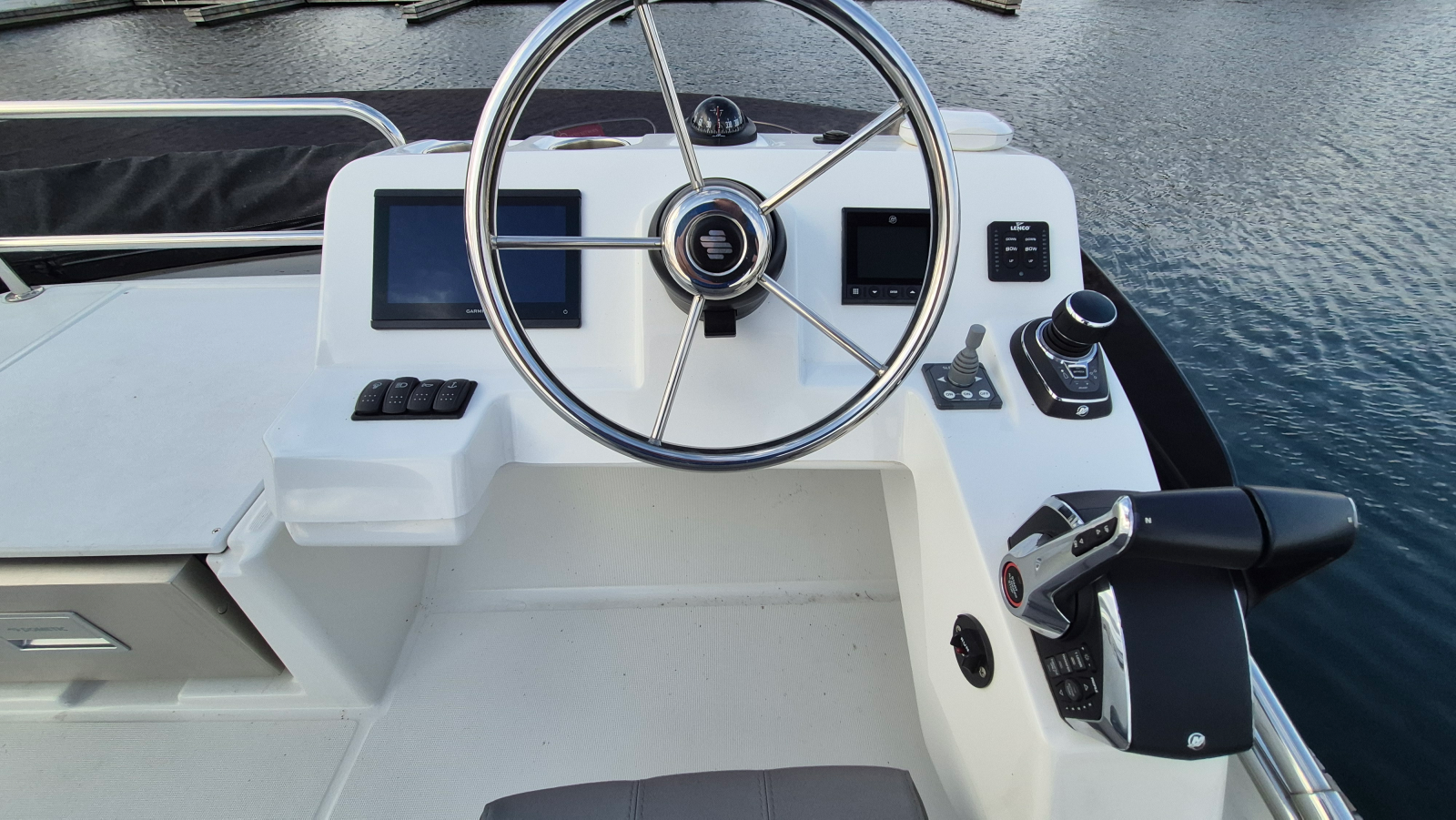 2024 Beneteau  Antares 11 Fly