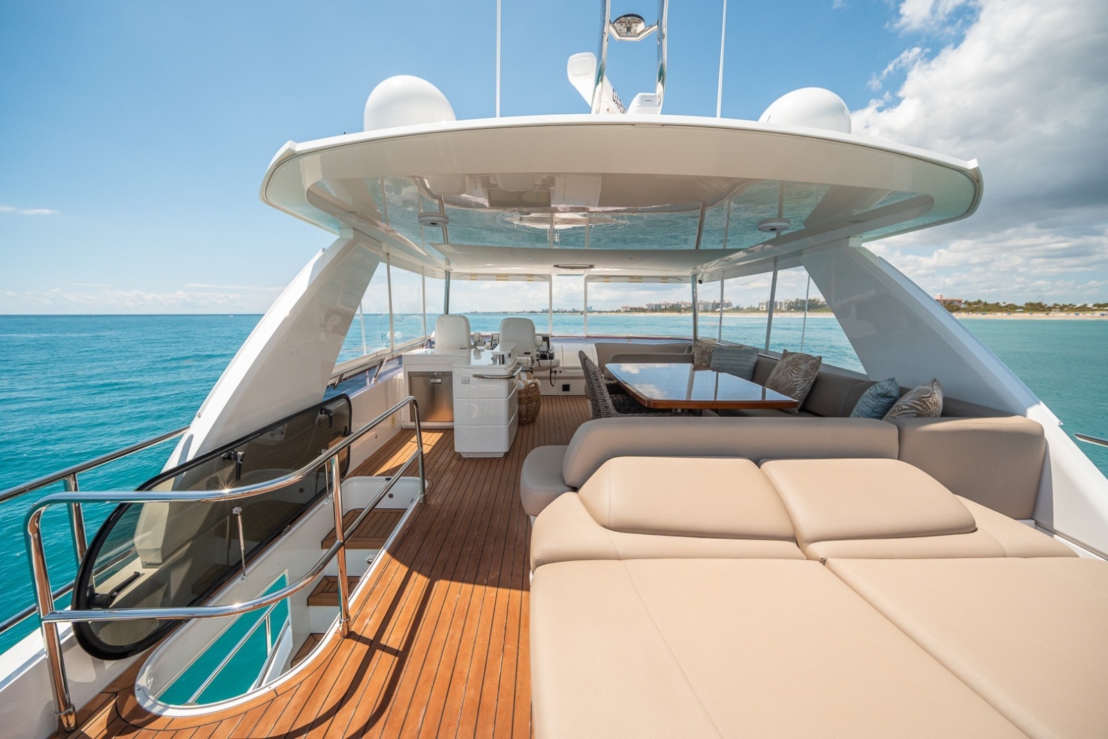 2017 Princess 68 Flybridge