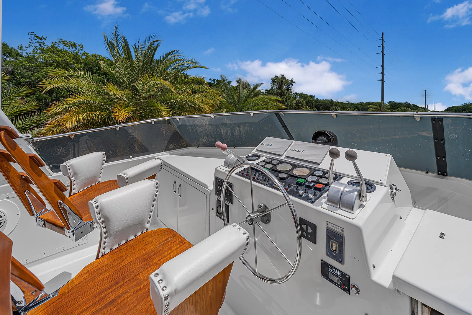 1989 Hatteras 54 MY