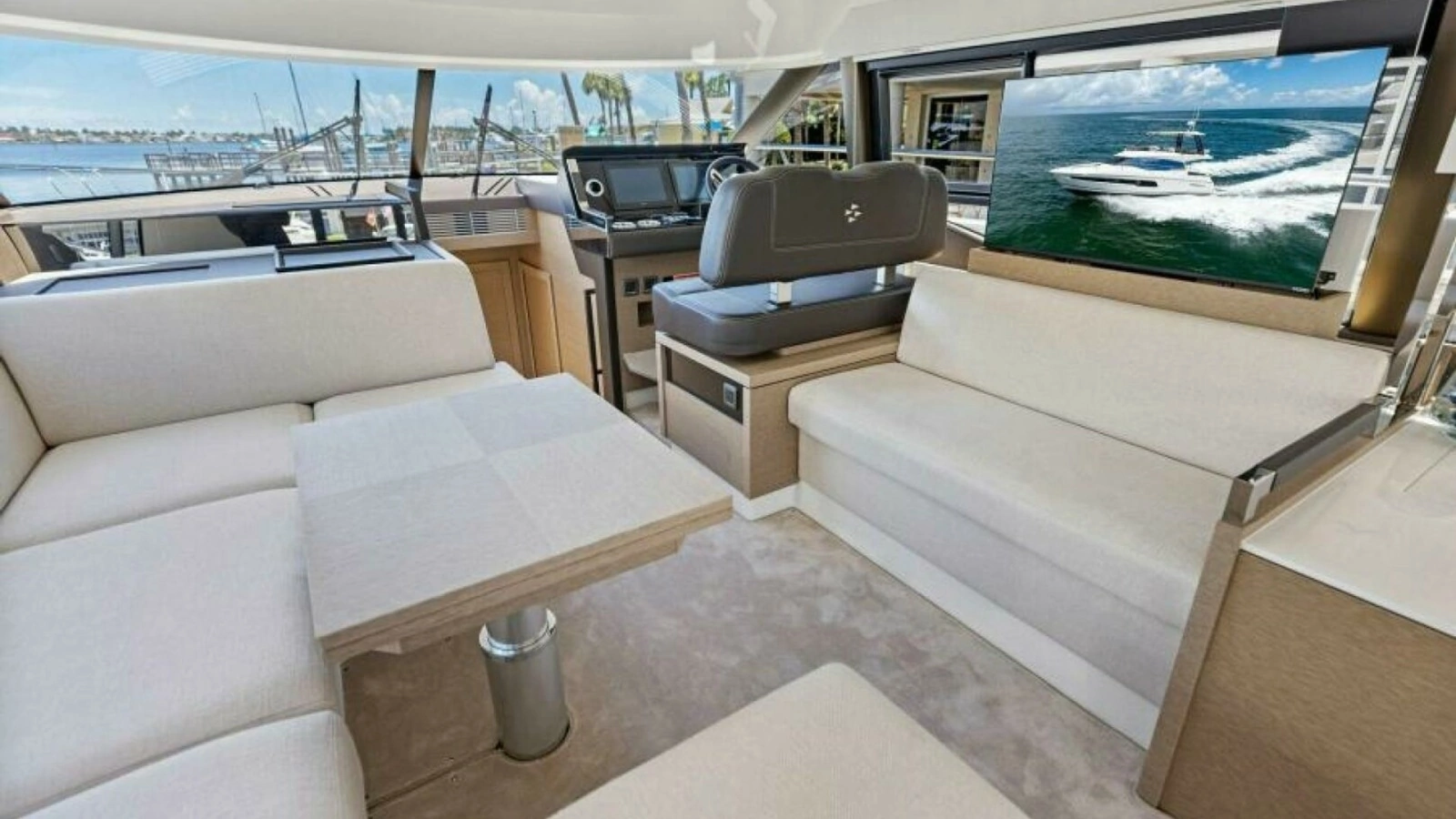 2025 Prestige 460 Flybridge - Sistership
