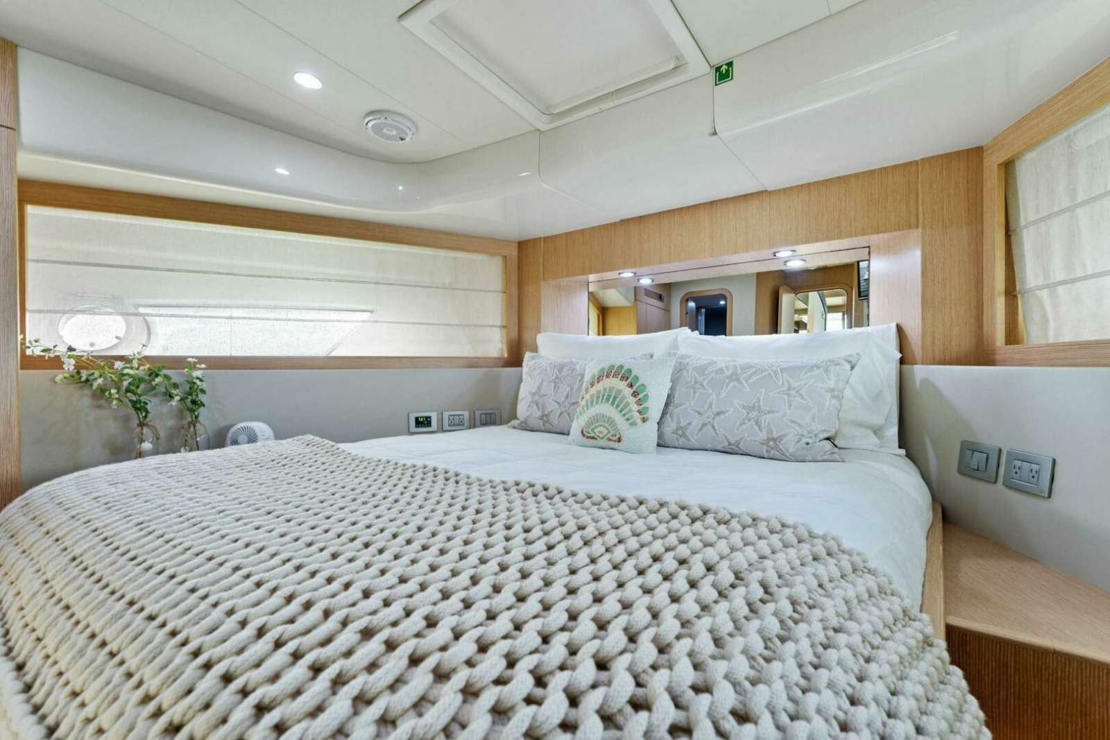 62' 2013 Ferretti Yachts 620