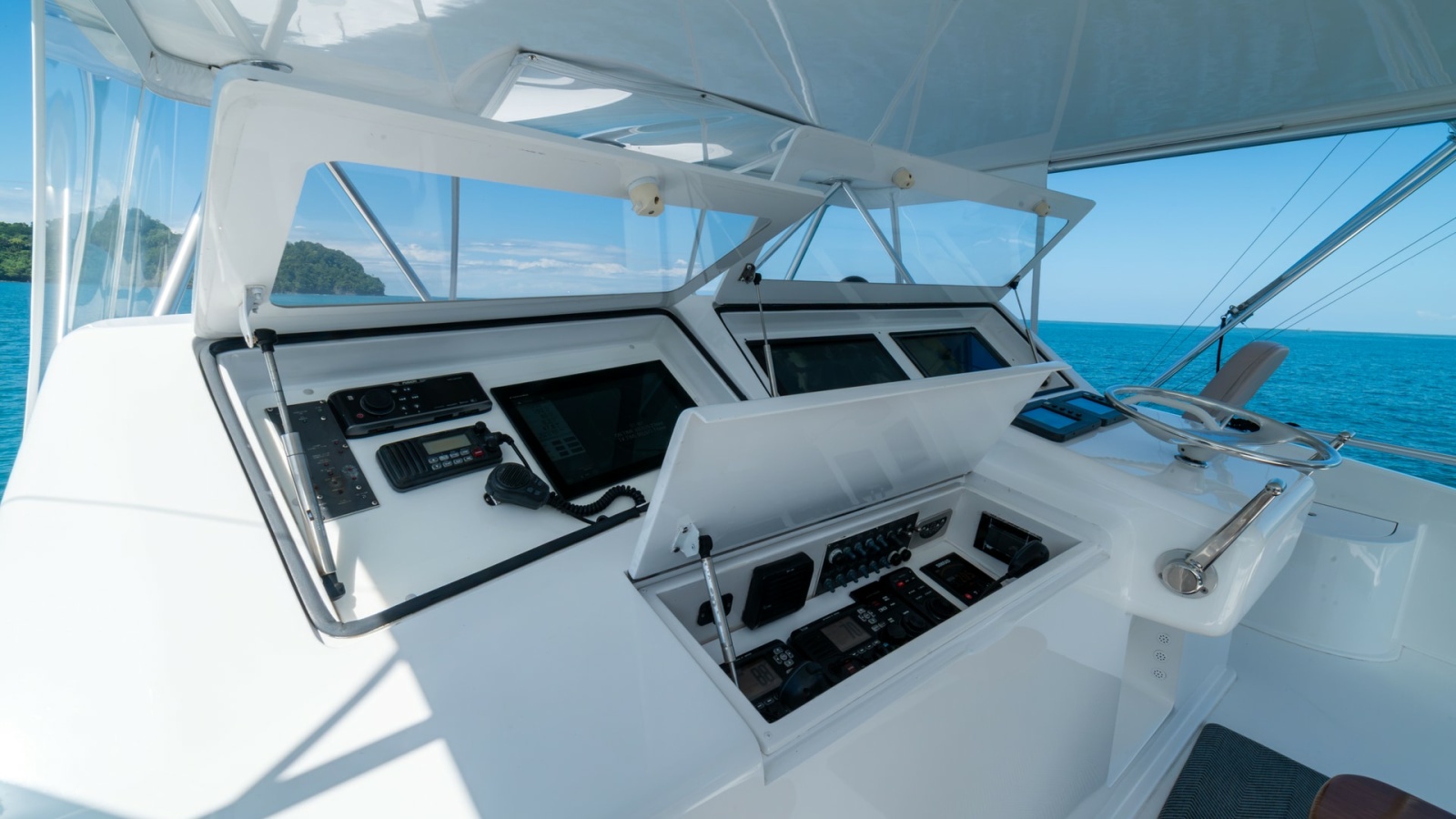 2001 Viking 61 Convertible- Caliente- Helm