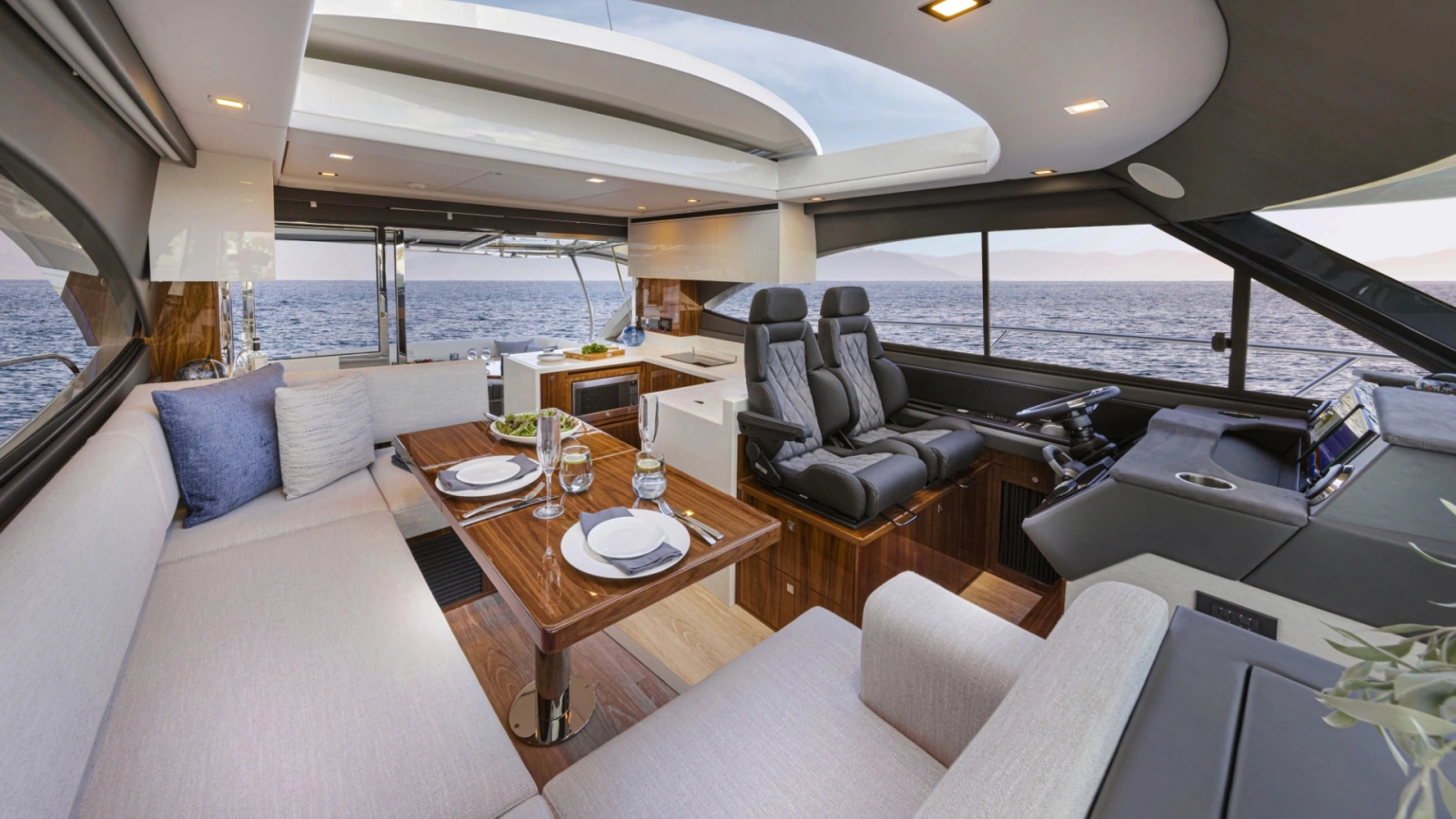 4600 Sport Yacht 46ft Riviera Yacht For Sale