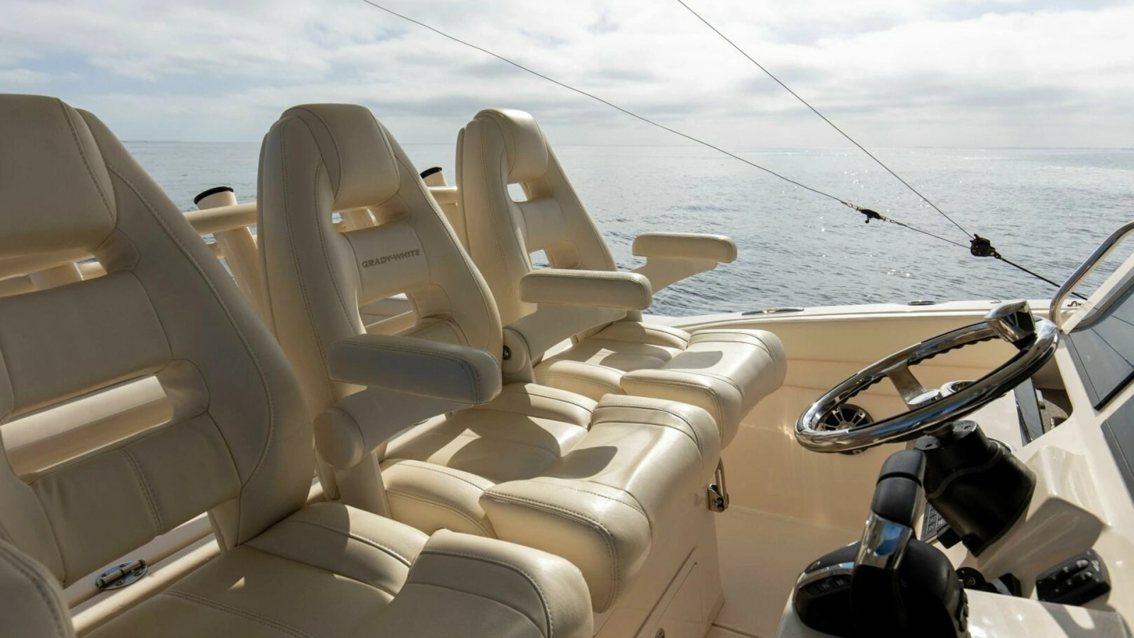 2022 32 Grady White Canyon 326 Helm (1)