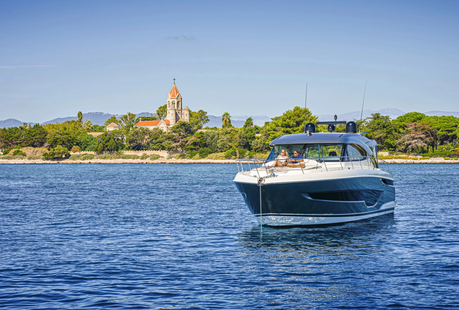 64 Sports Motor Yacht 64ft Riviera Yacht For Sale