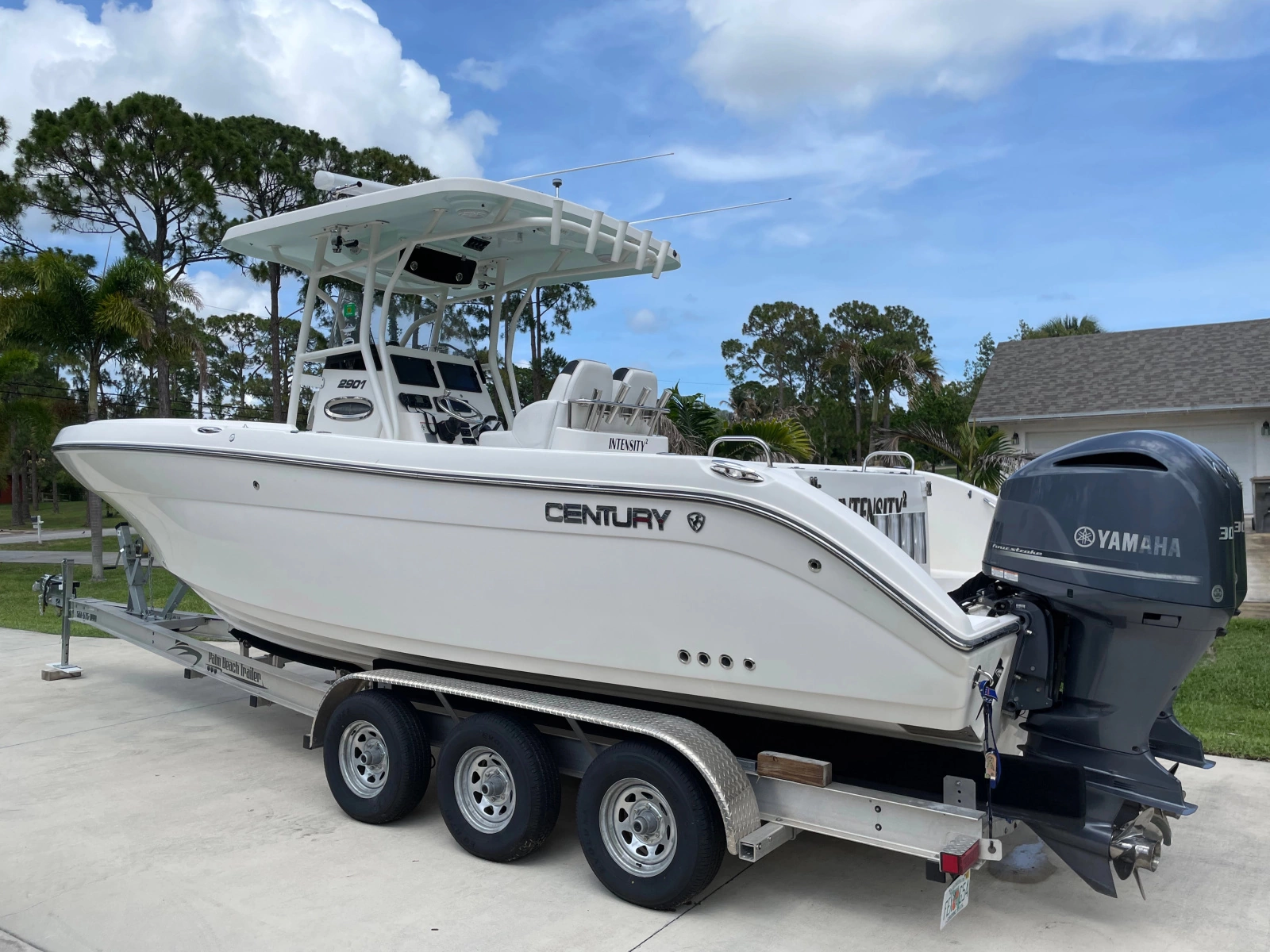 2015 Century 2901