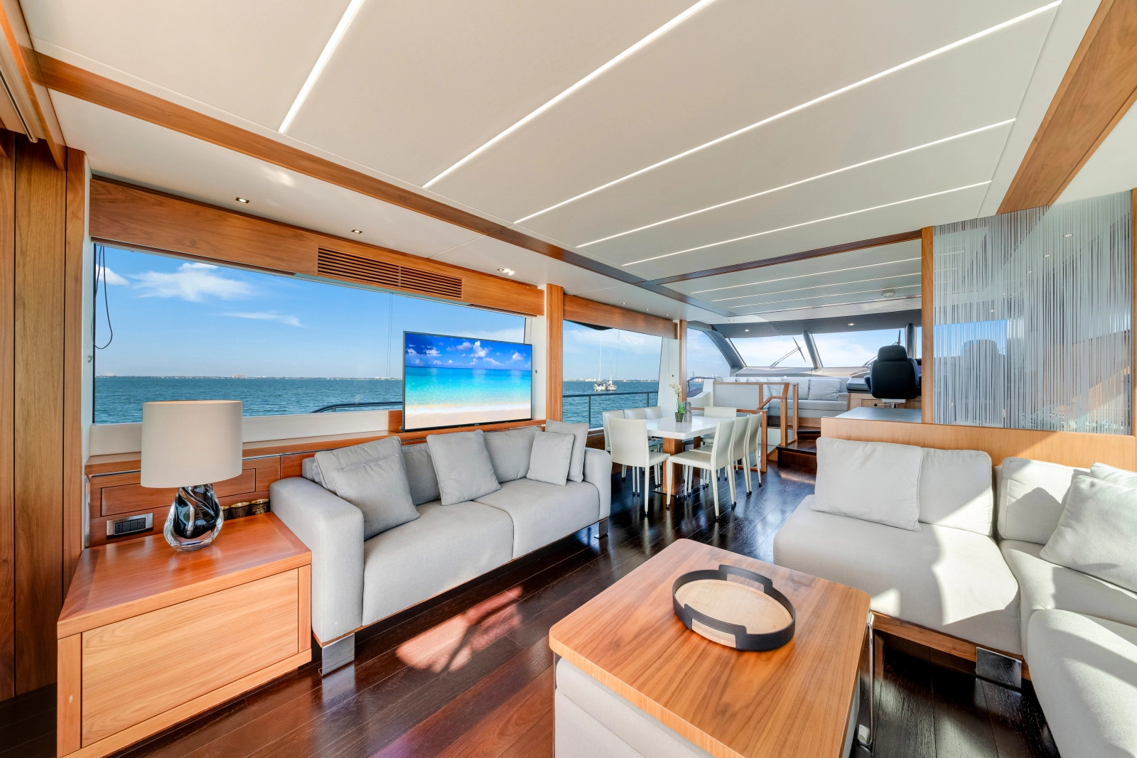 2020 Sunseeker 76 Yacht