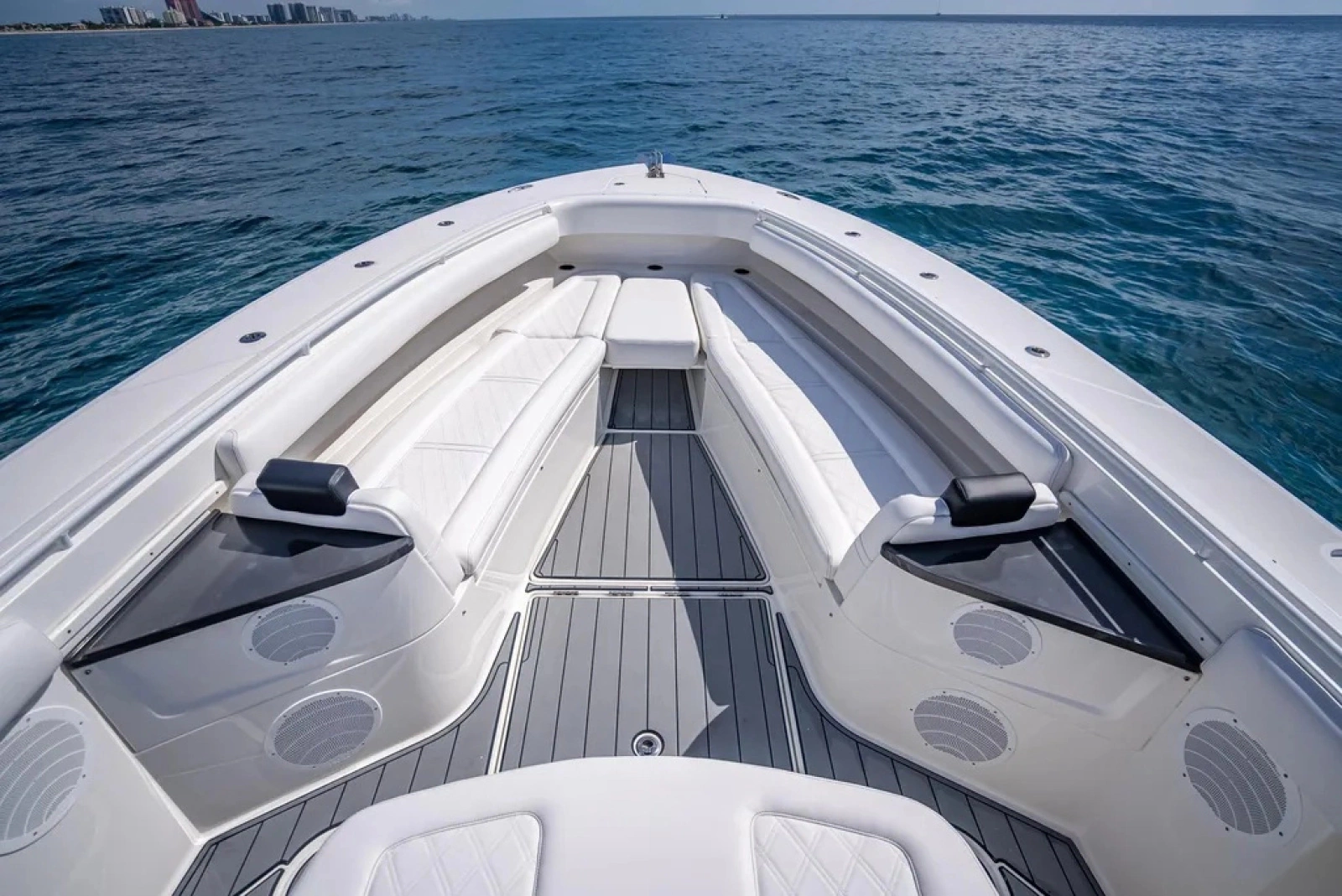 2019 HCB 53 Suenos