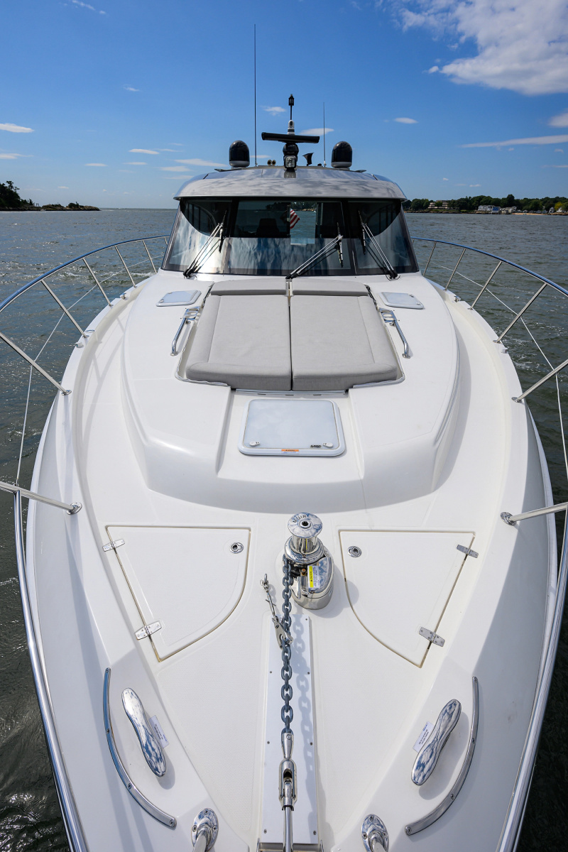 2023 Riviera 5400 Sport Yacht