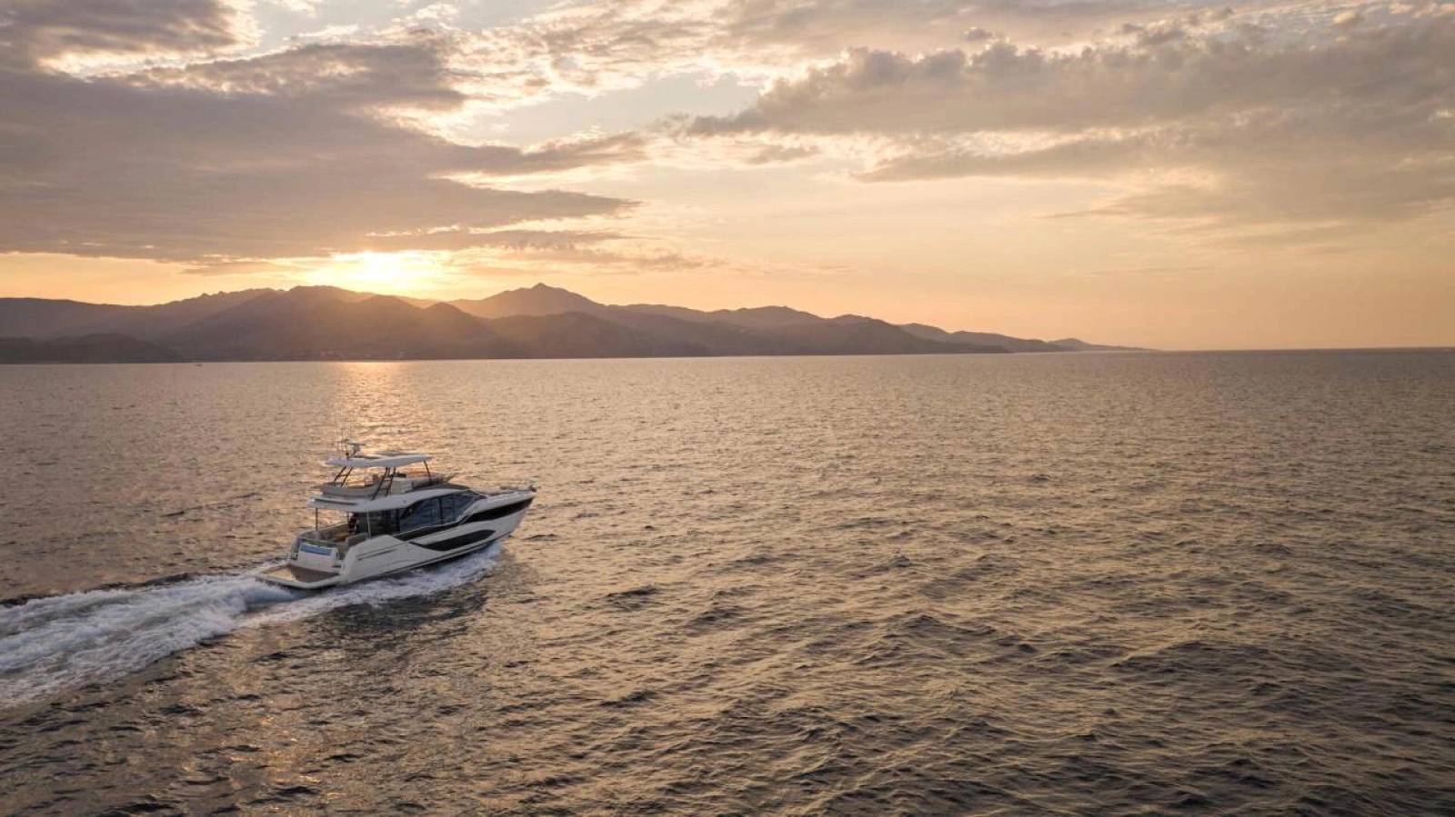 F5 7 57ft Prestige Yacht For Sale