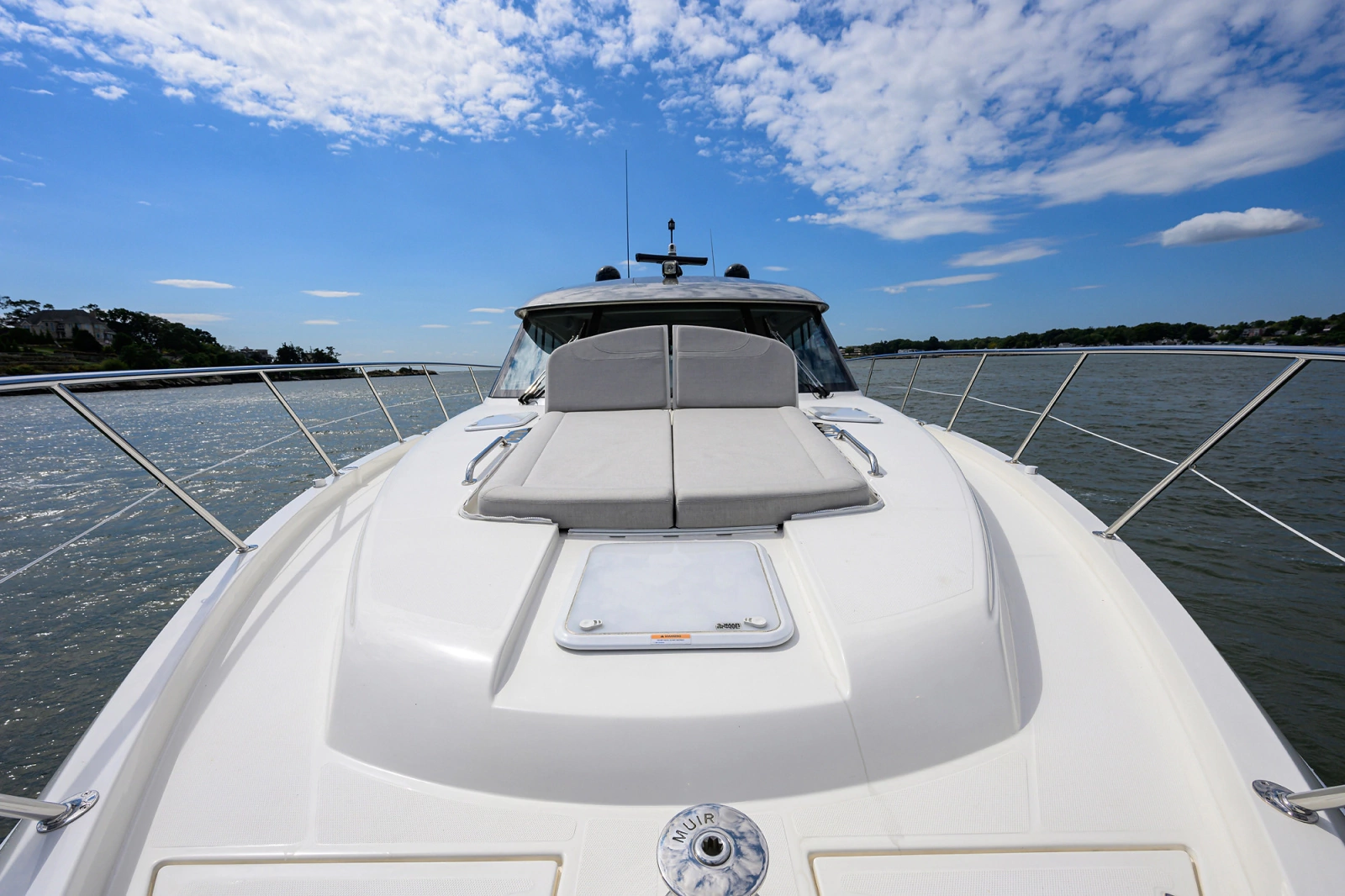 2023 Riviera 5400 Sport Yacht
