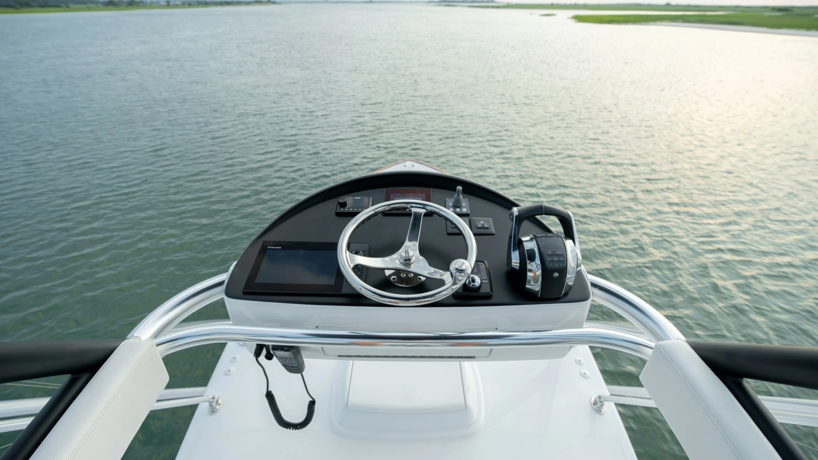 Flybridge Helm Station