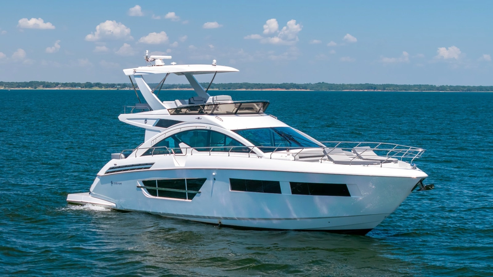 Side Profile of Cruisers 60 Cantius