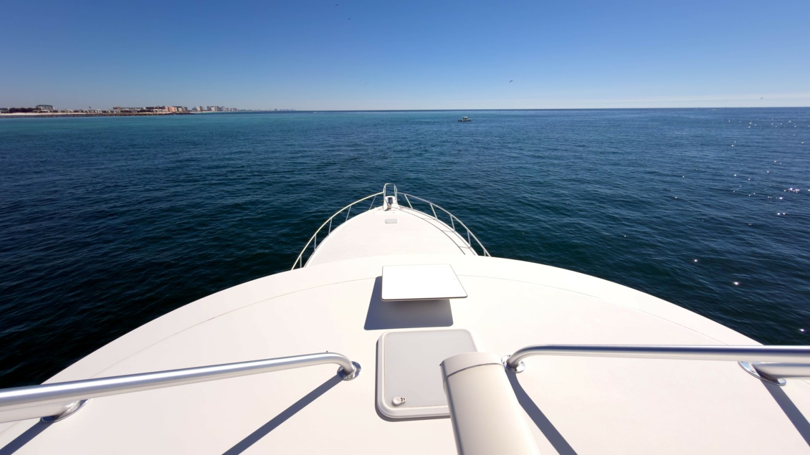 2015 Viking 76 Enclosed Bridge- CHULA- Tower