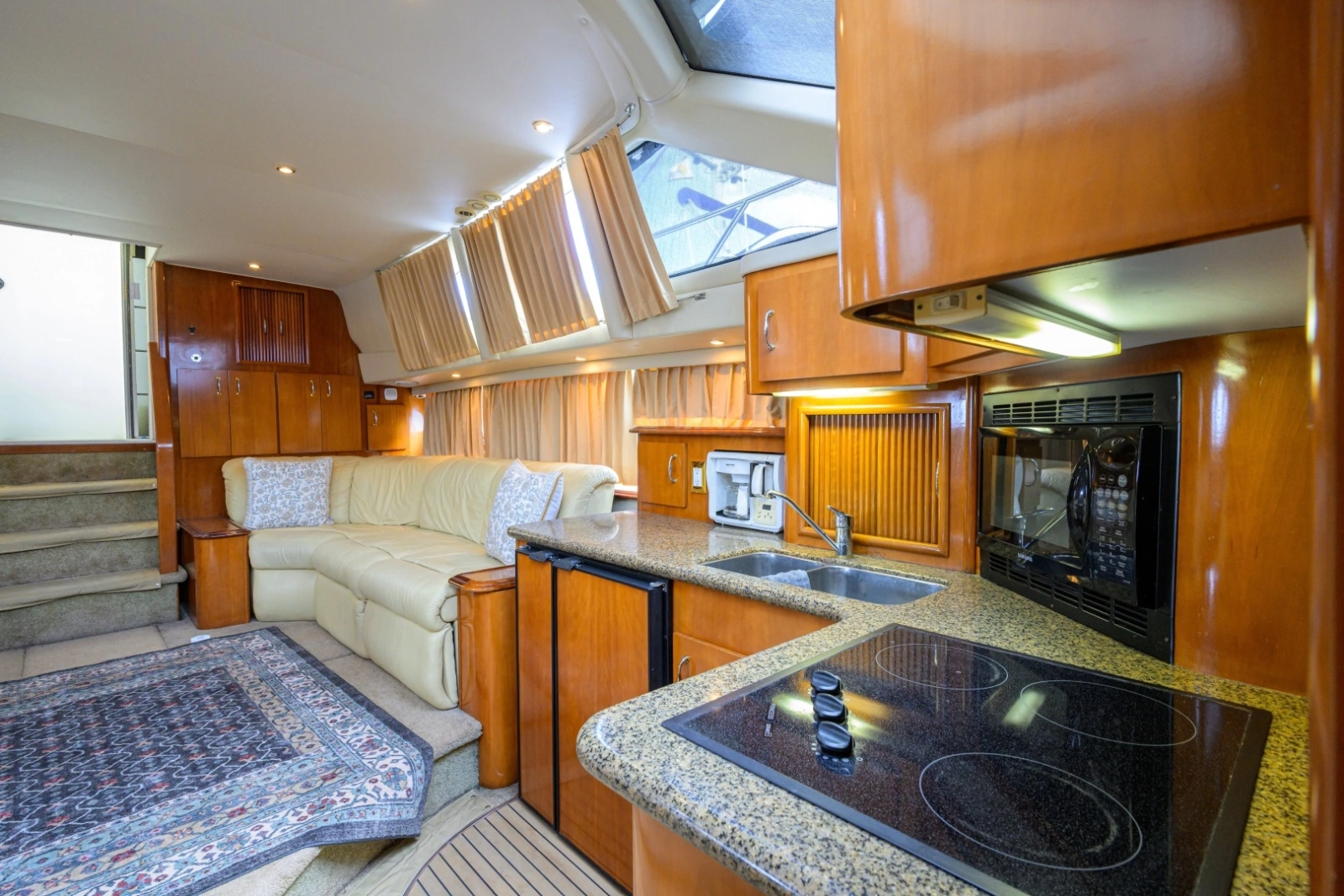 Carver 444 - Great Adventure