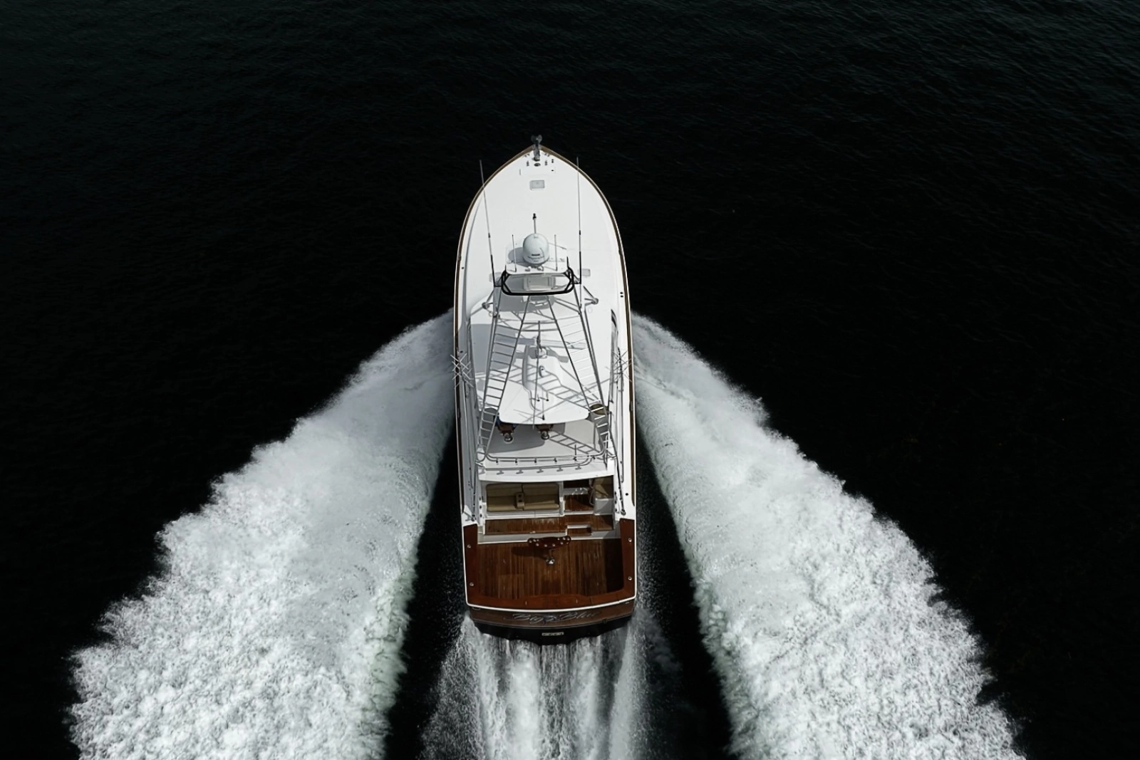 Viking 64 BIG BLUE - Running
