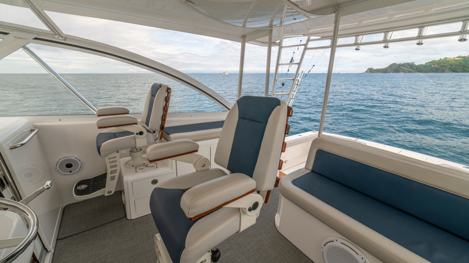 Helm Station with Seating