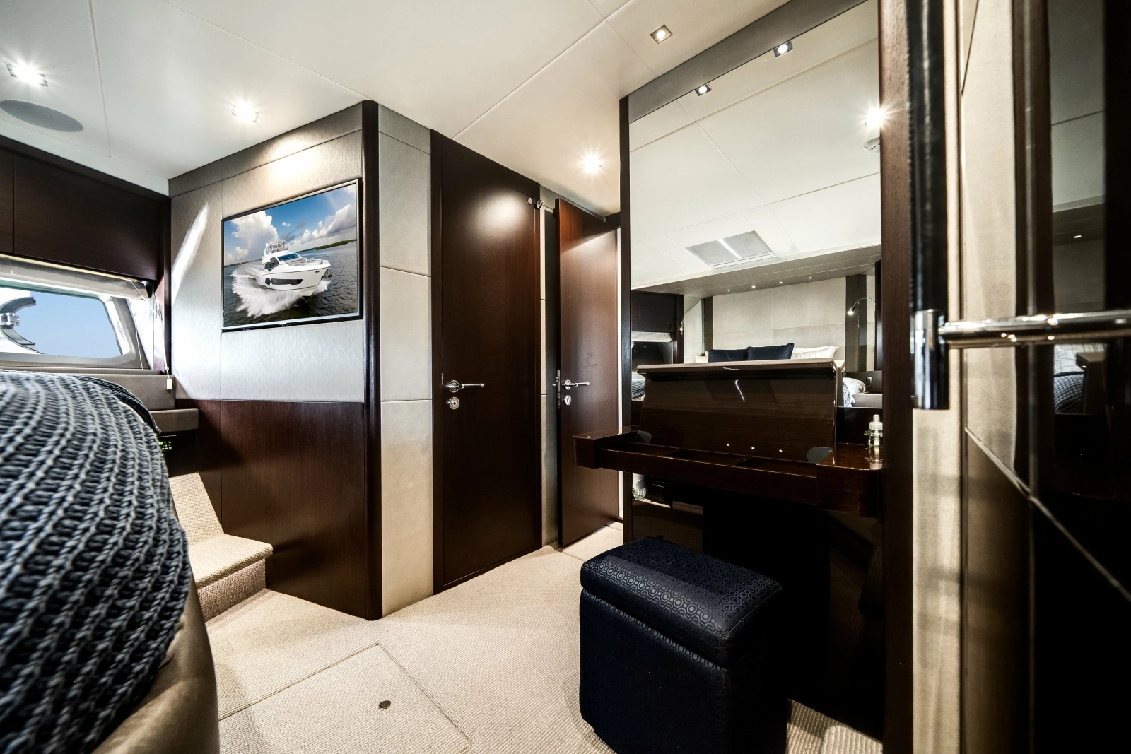 2019 Sunseeker 76 Flybridge