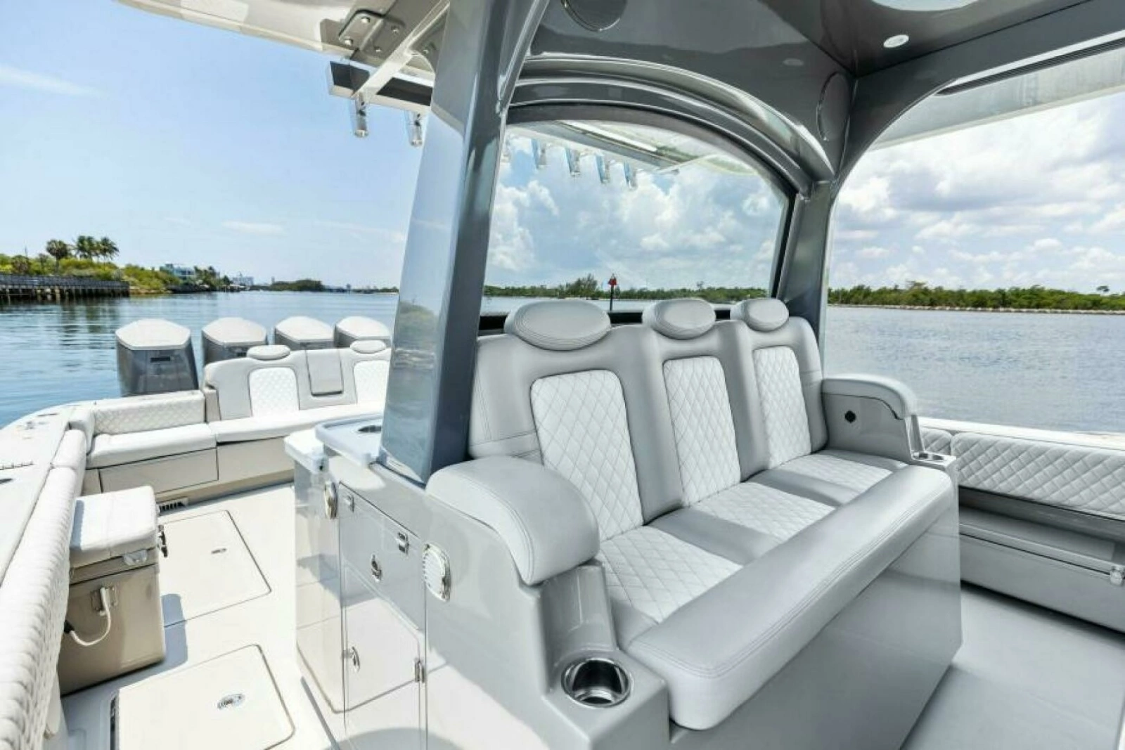 2023 53 HCB Suenos - Cabrera