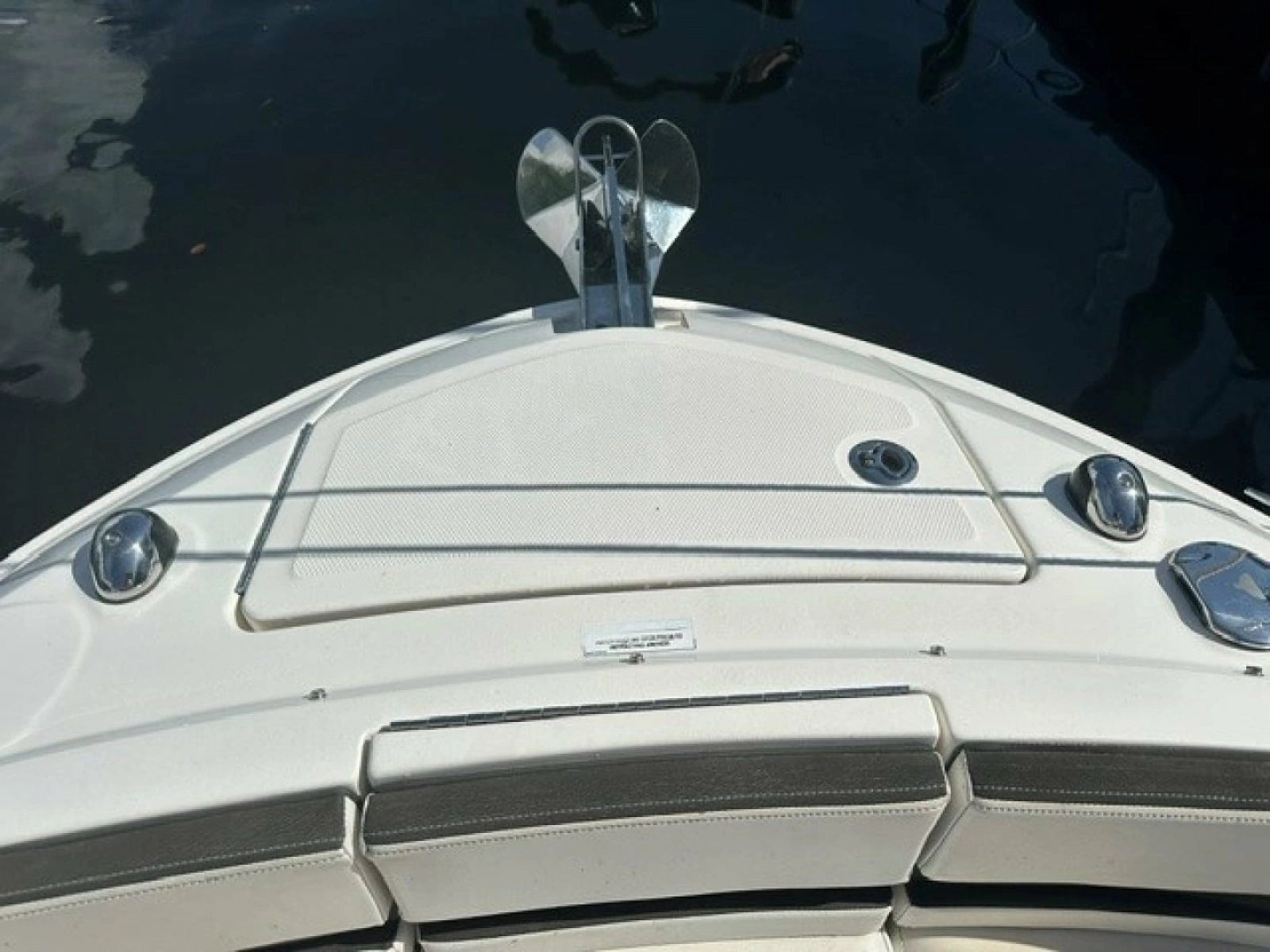 2018 Sea Ray SLX 310 - Sales Therapy