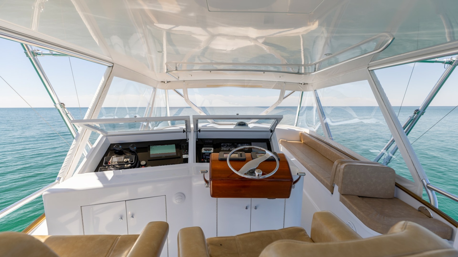 Flybridge Helm Station
