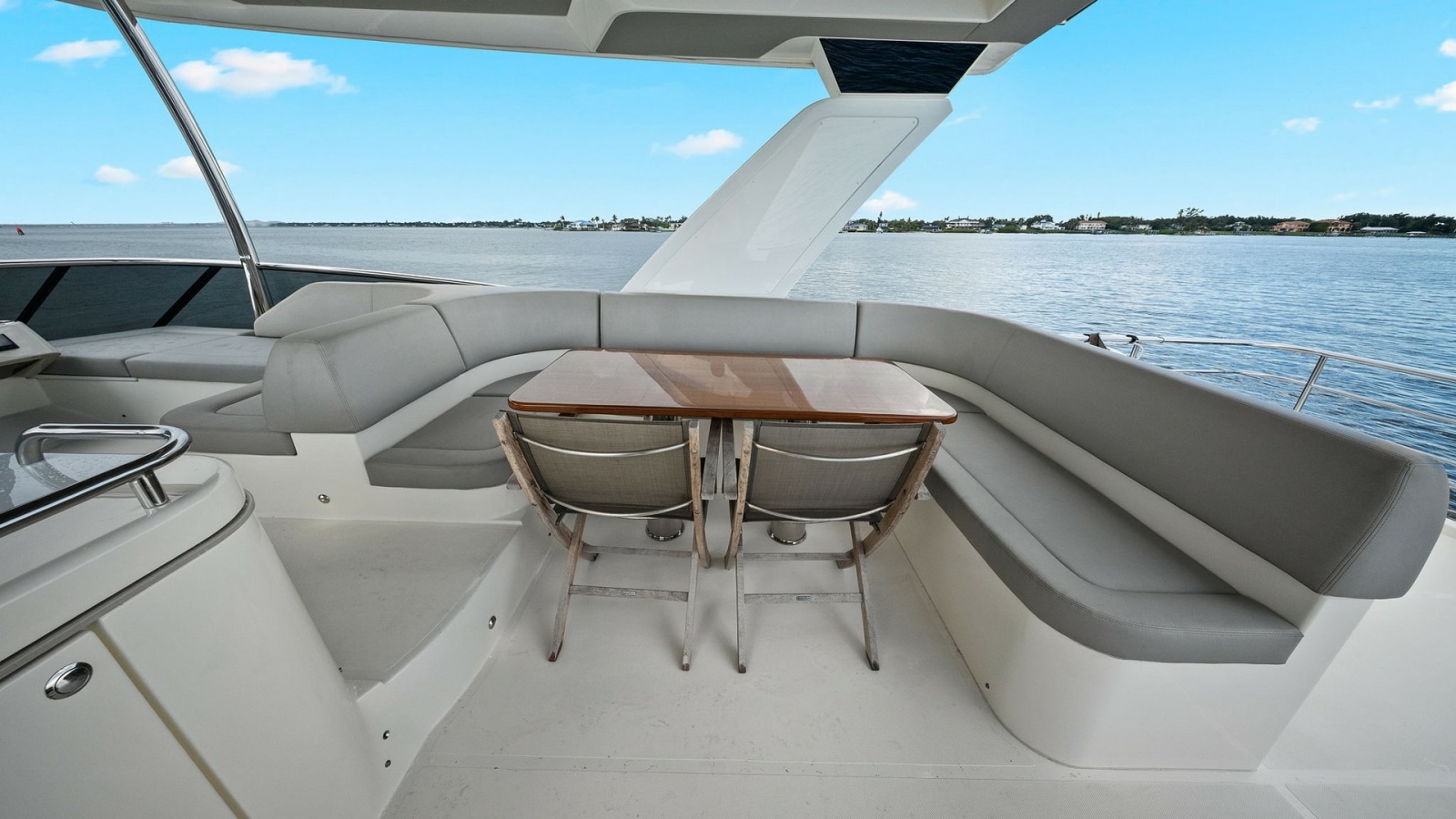 Flybridge Seating Area with Table