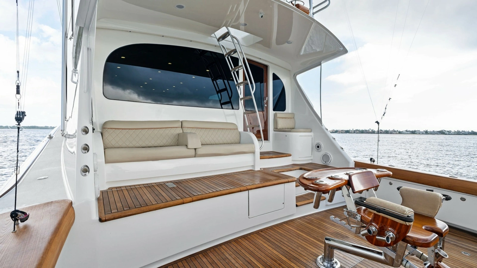 2016 Viking 80 Enclosed Bridge- FRIGATE- Cockpit