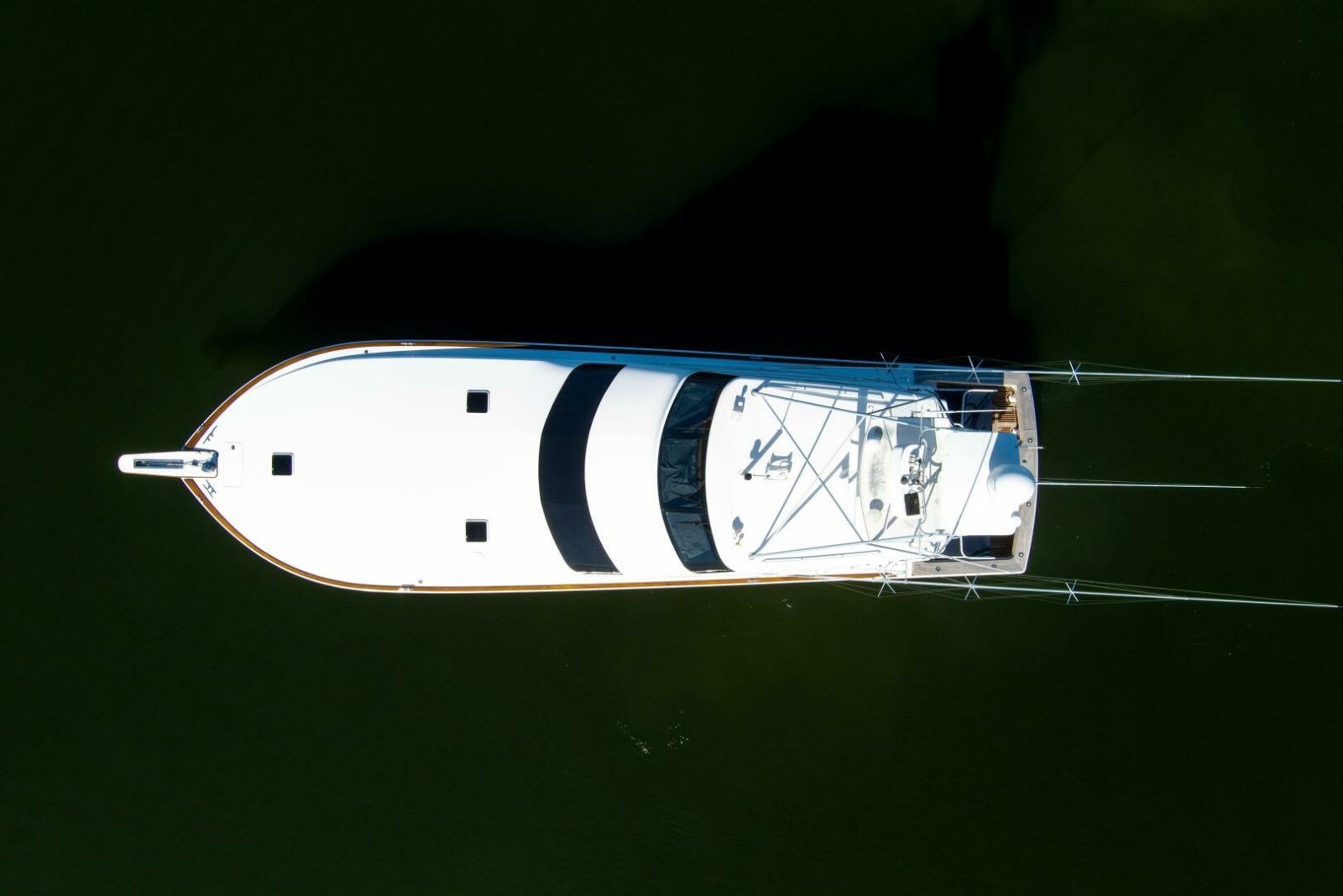 65' 2001 Viking 65 Enclosed Bridge