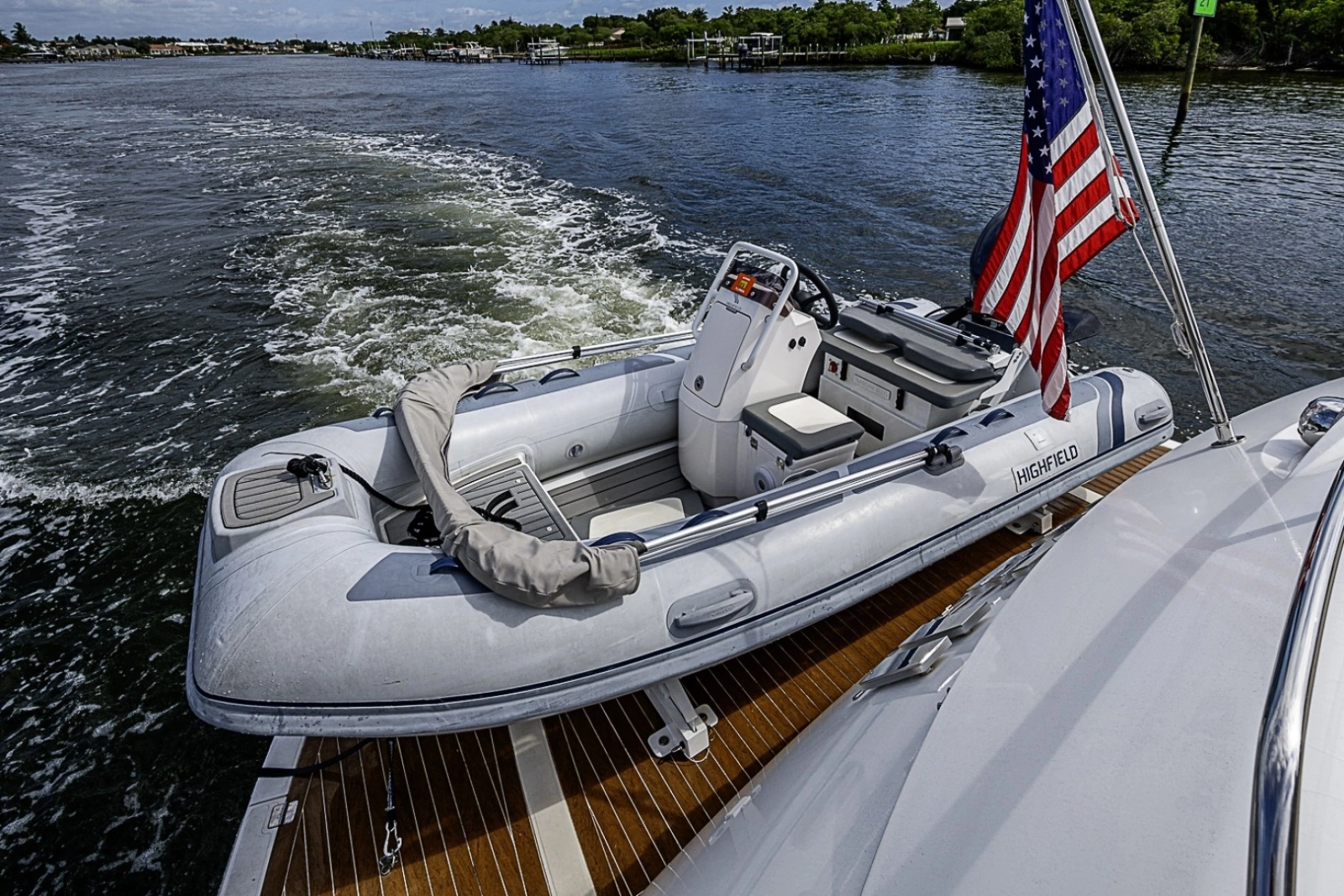Sunseeker 62 EAGLE II - Exterior