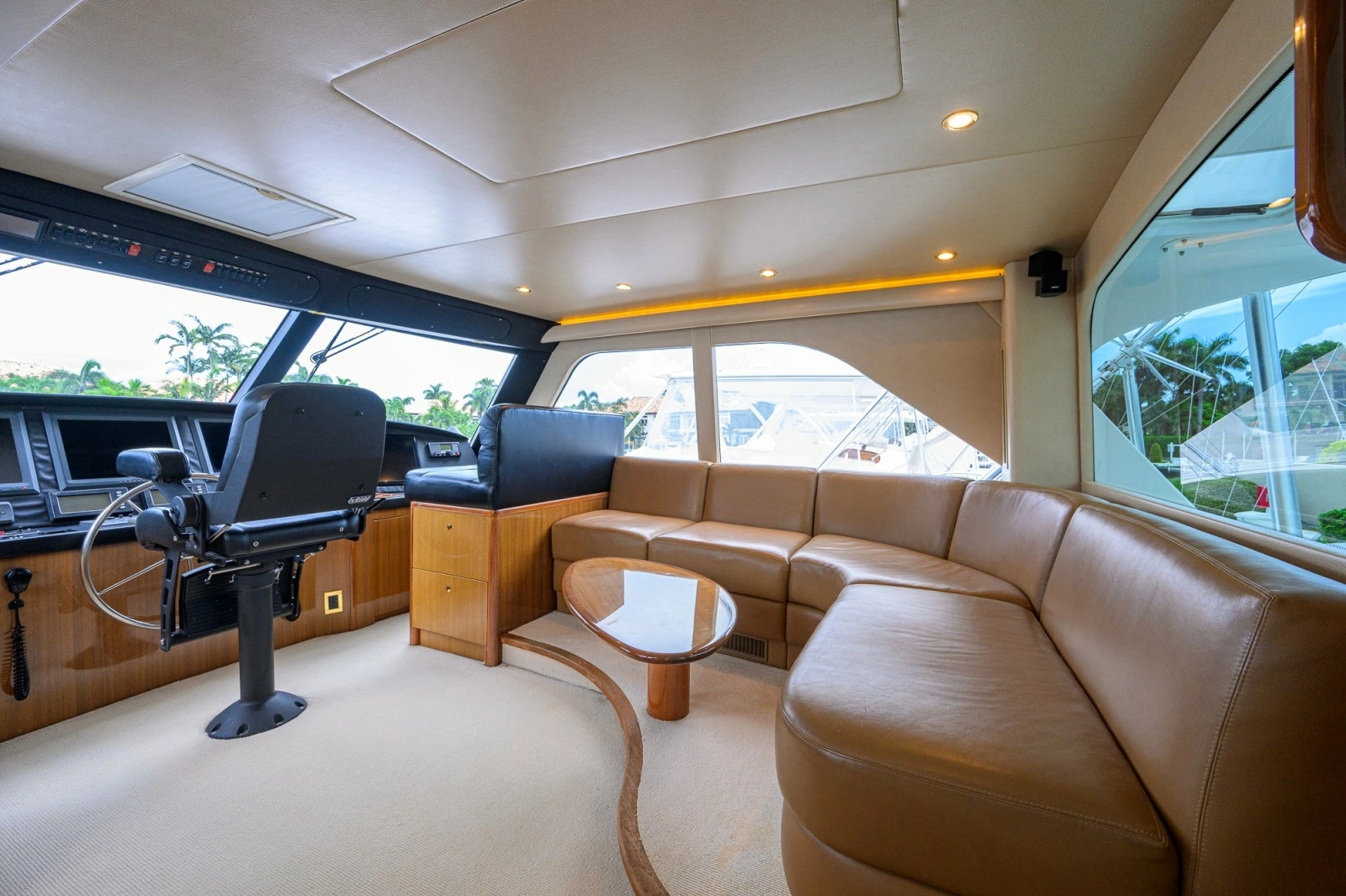 2006 Viking 68 Enclosed Bridge