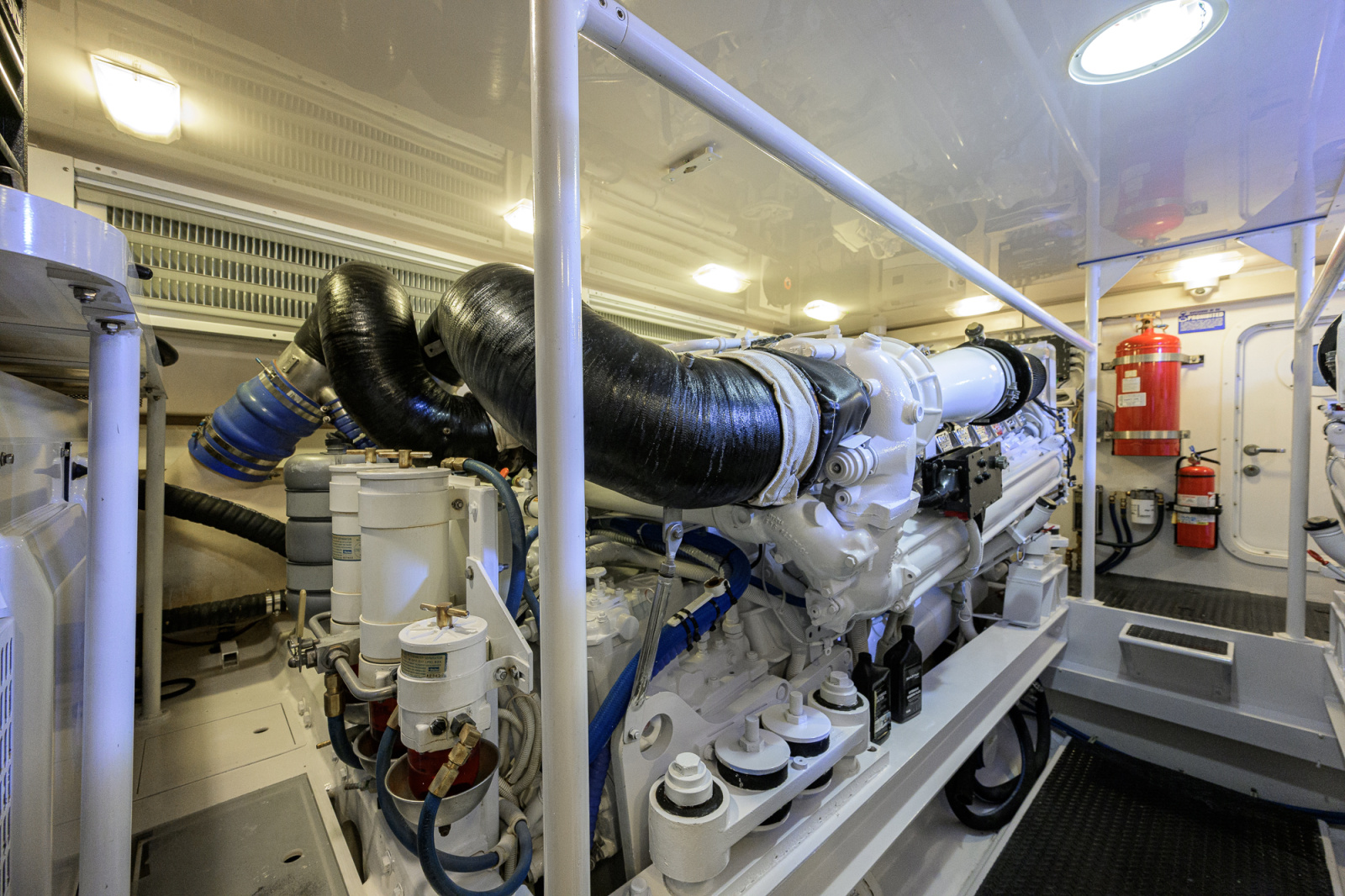 2006 Viking 68 Enclosed Bridge