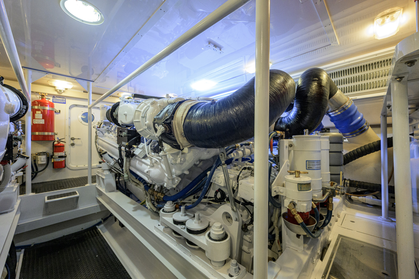 2006 Viking 68 Enclosed Bridge