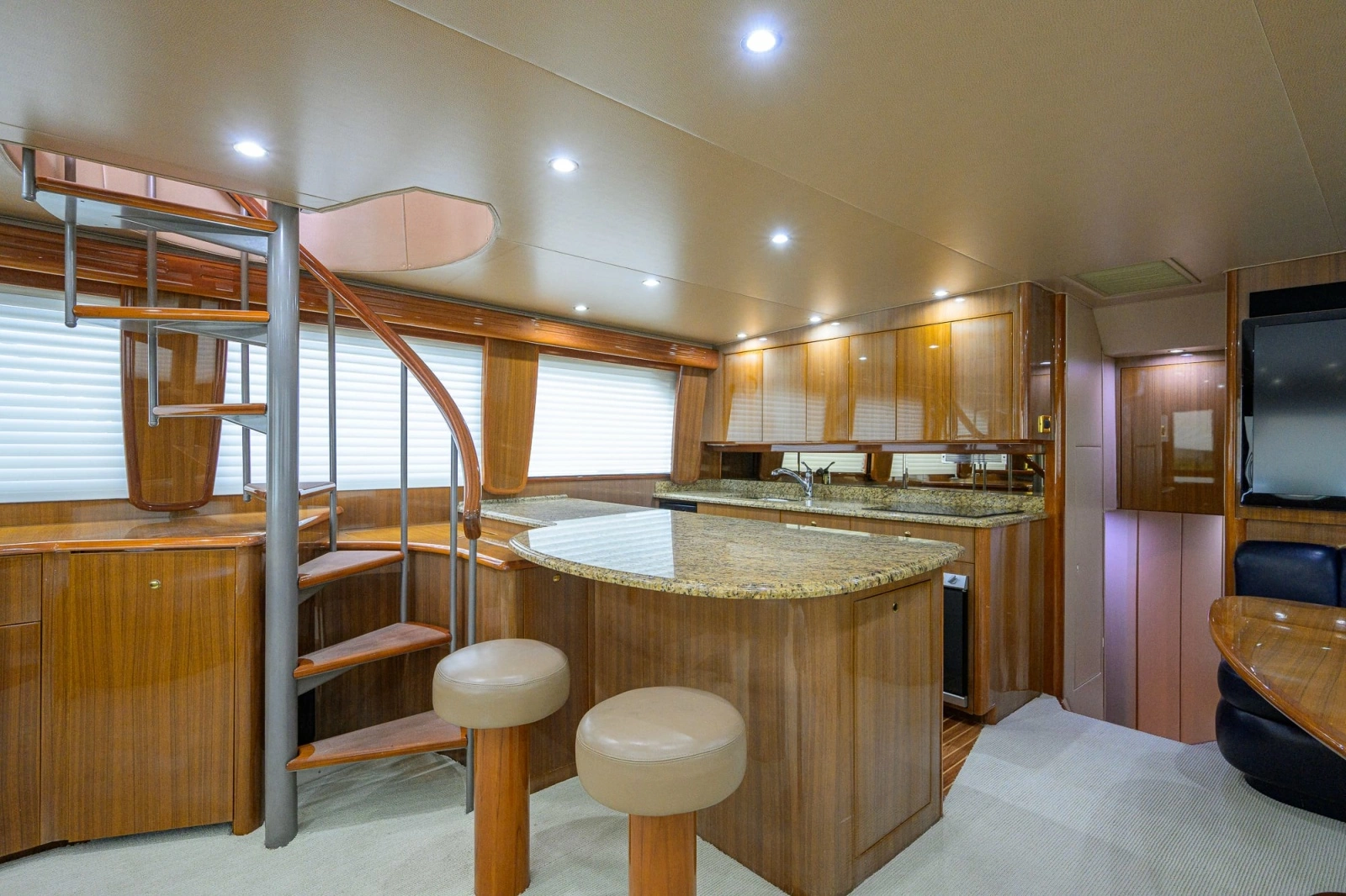 2006 Viking 68 Enclosed Bridge