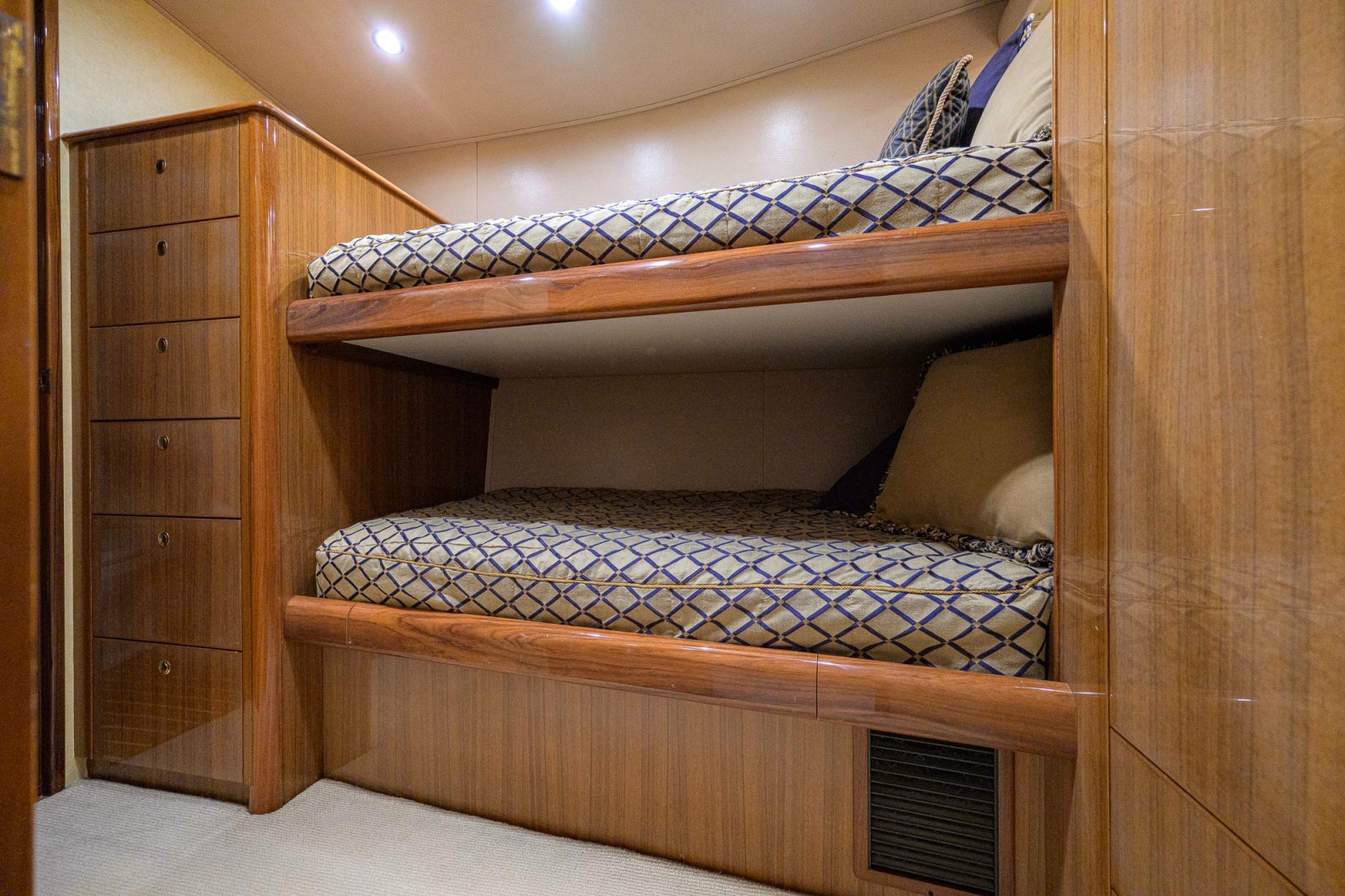 2006 Viking 68 Enclosed Bridge