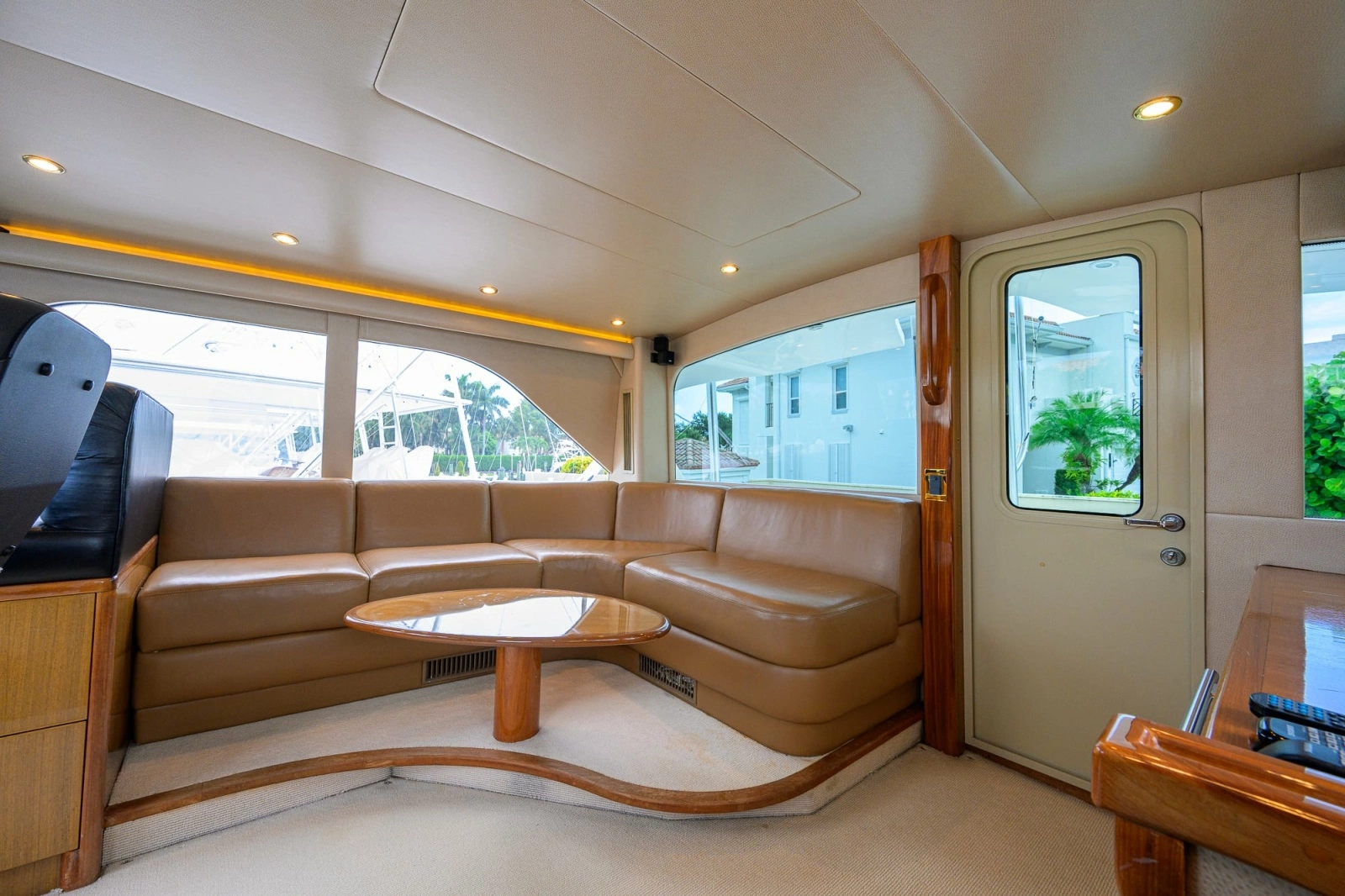 2006 Viking 68 Enclosed Bridge
