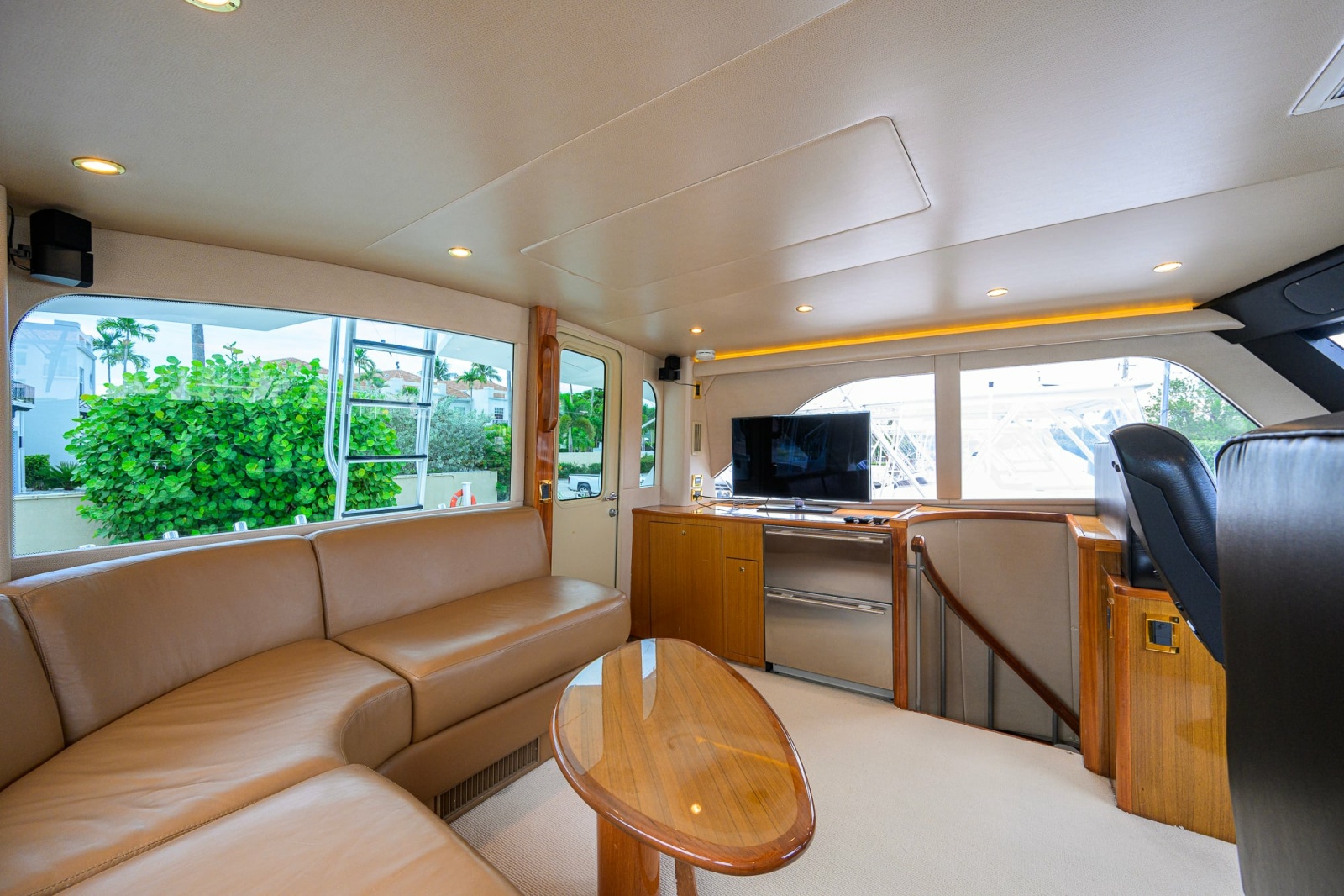 2006 Viking 68 Enclosed Bridge