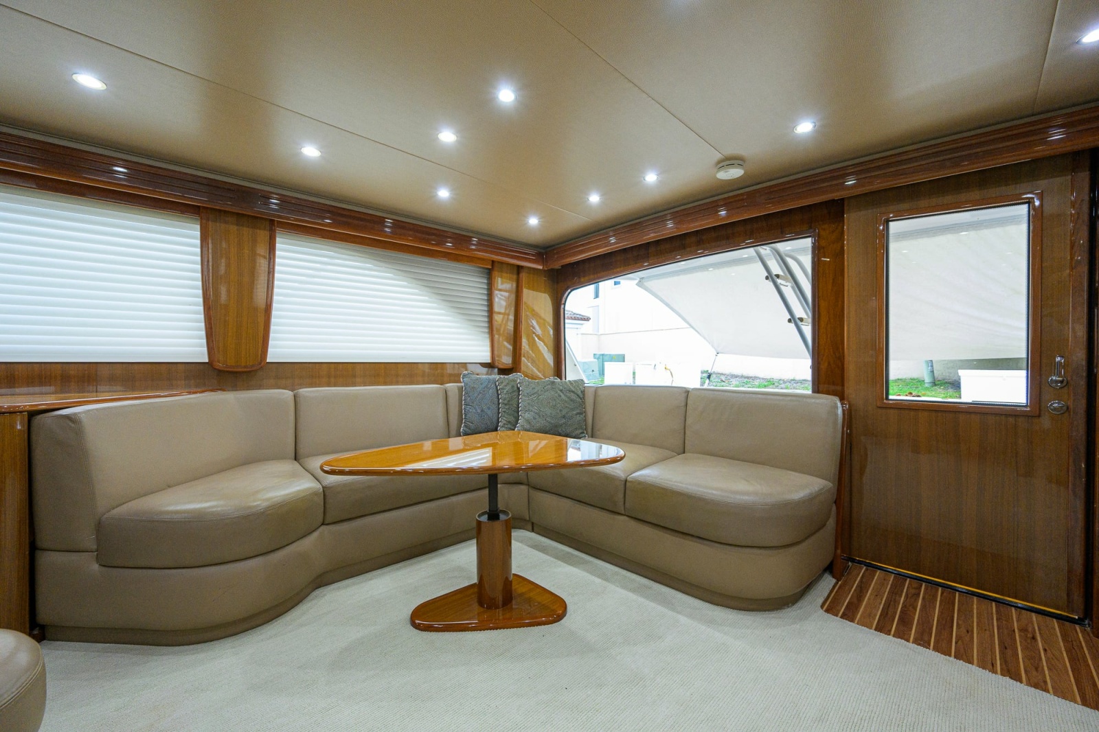 2006 Viking 68 Enclosed Bridge