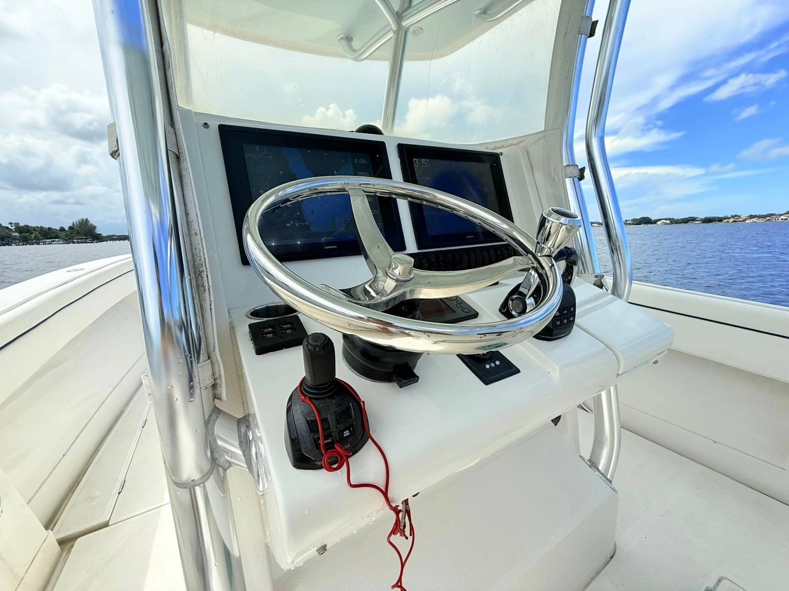 32ft Jupiter Yacht For Sale
