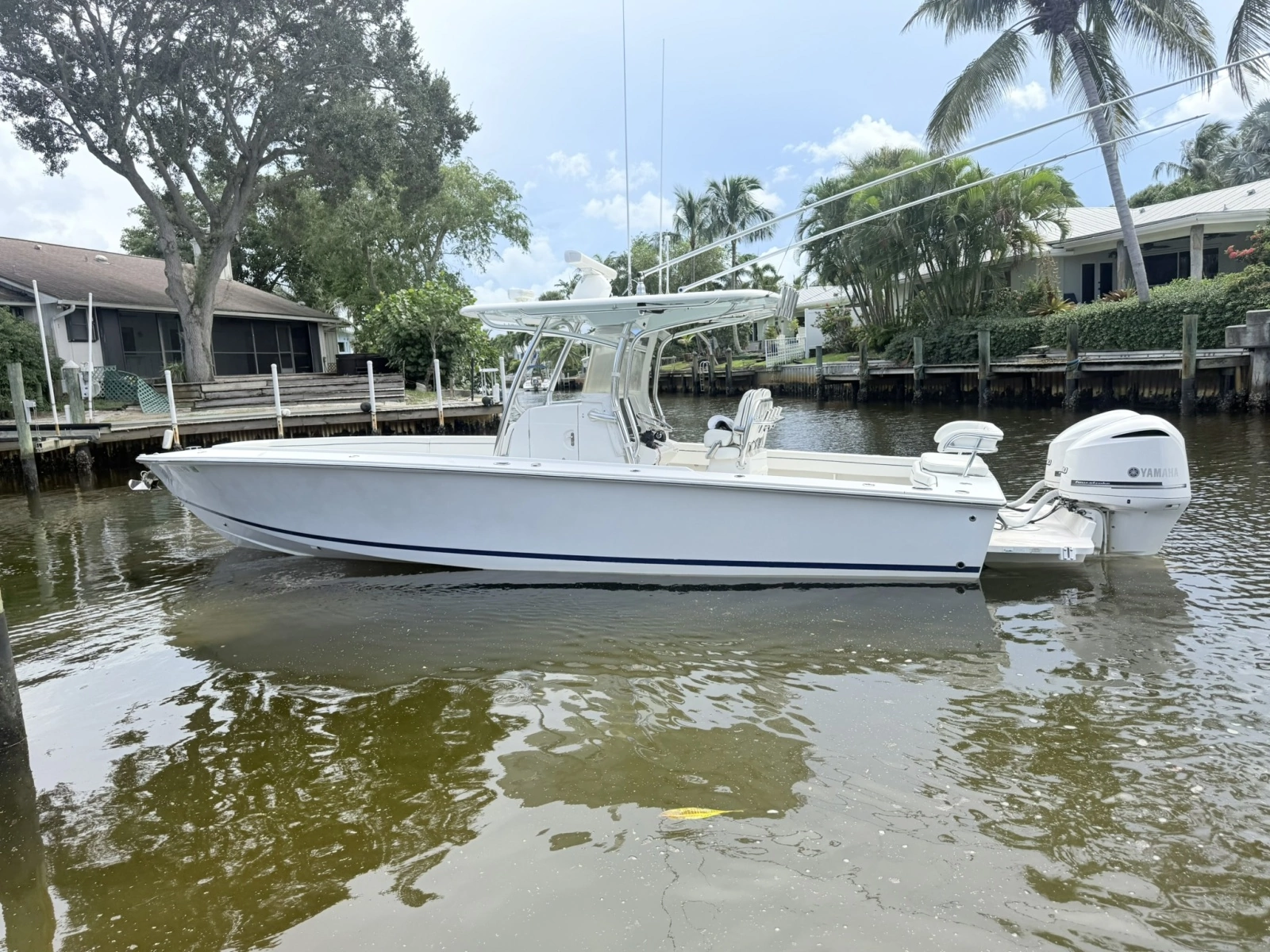 32ft Jupiter Yacht For Sale