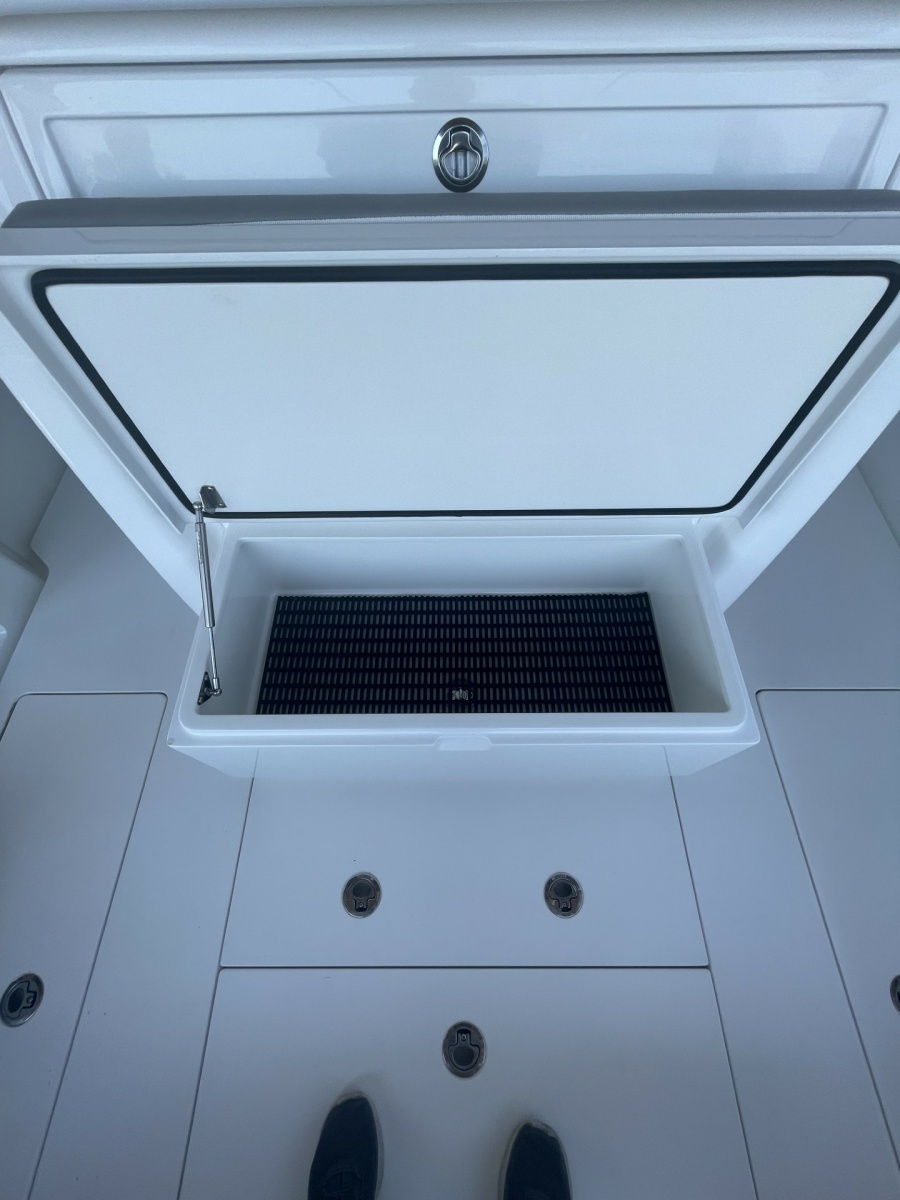 2025 Valhalla Boatworks V-33