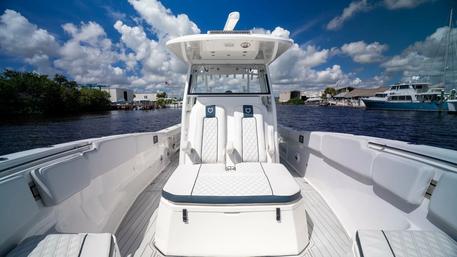 BLUE LEADER 32ft Sea Fox Yacht For Sale