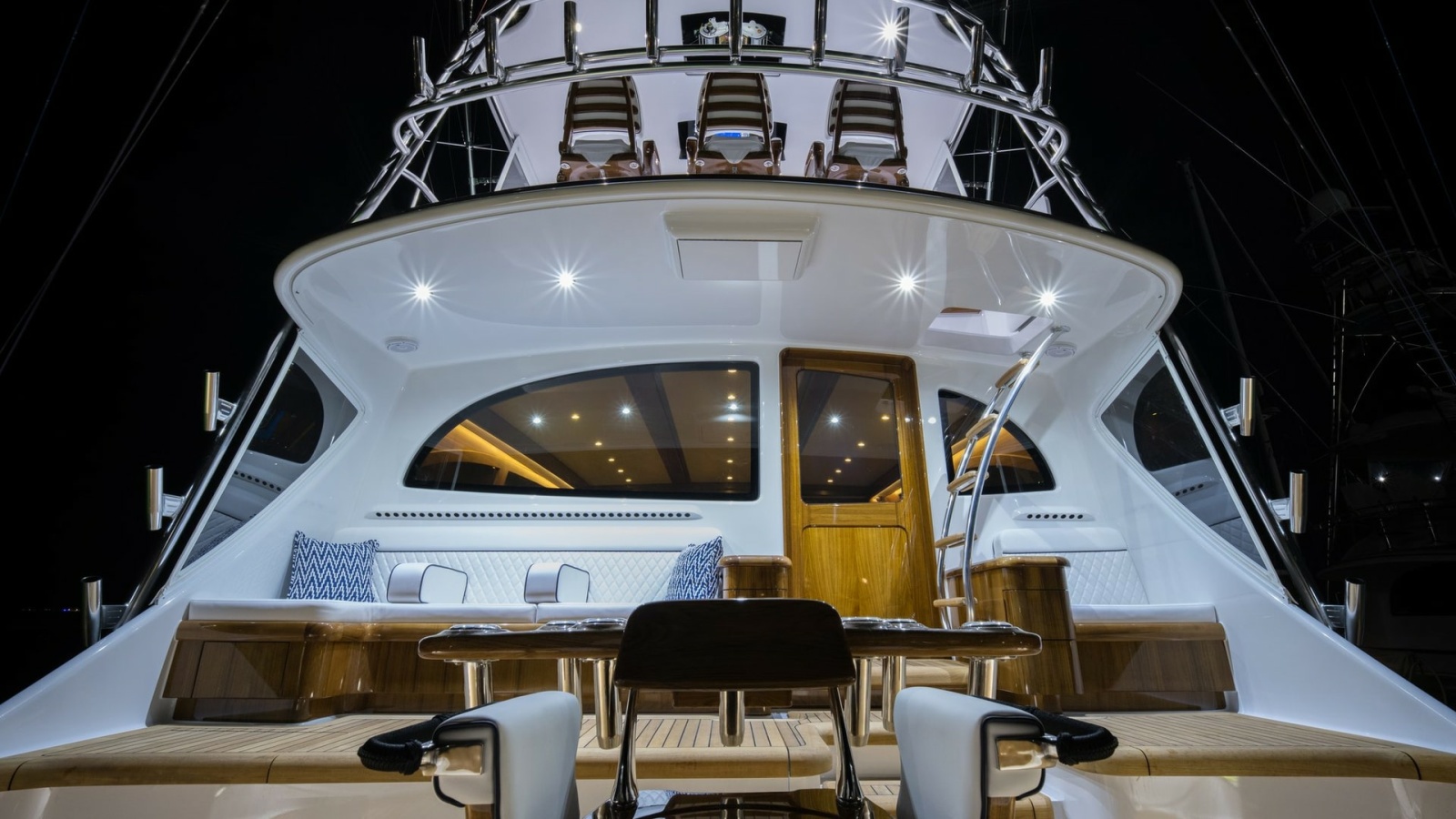 2026 Winter Custom Yachts 75 Open Convertible- MISS CARRIE- Cockpit